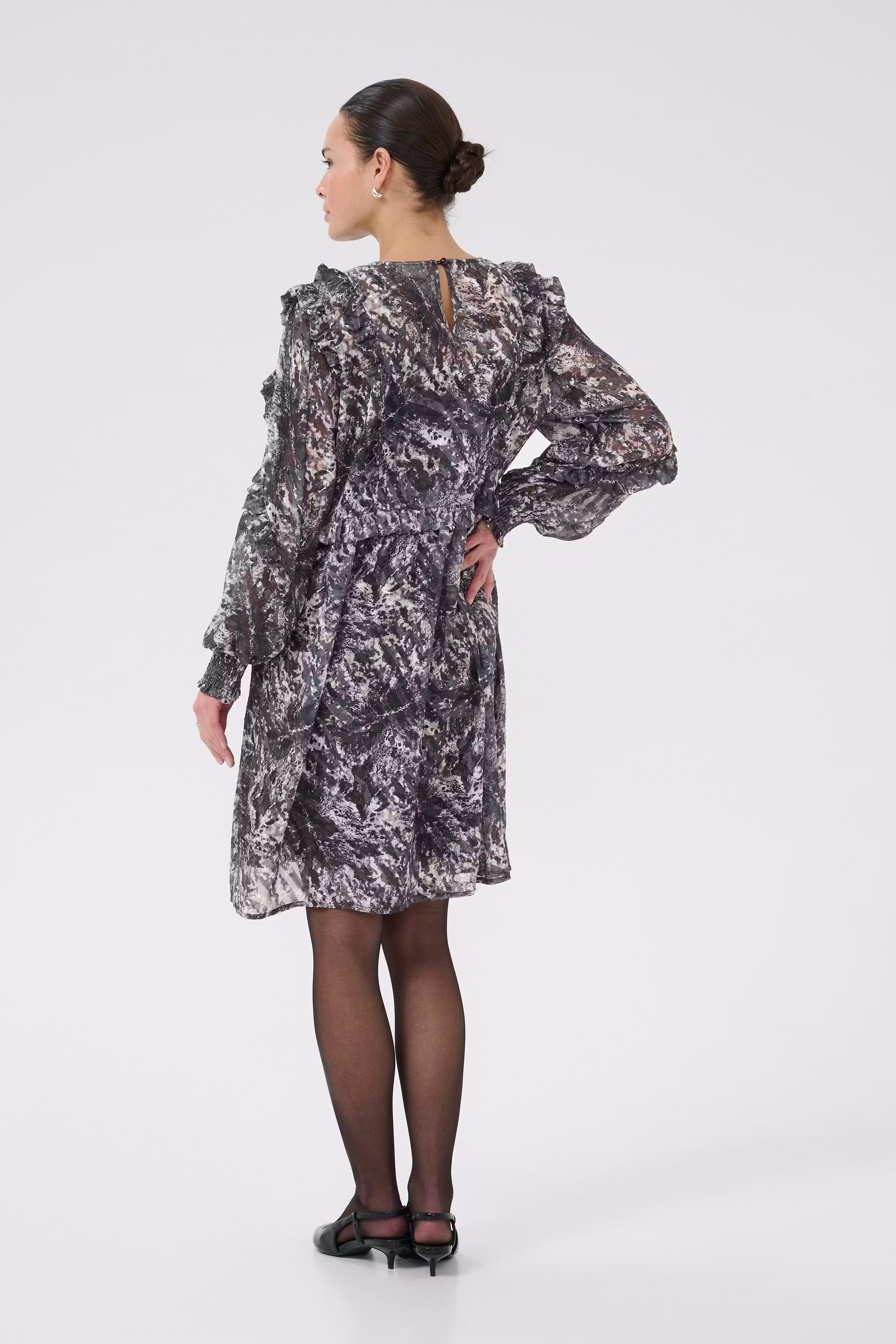 KAalica Kleid LOOKBOOK BACK 10510529-108203