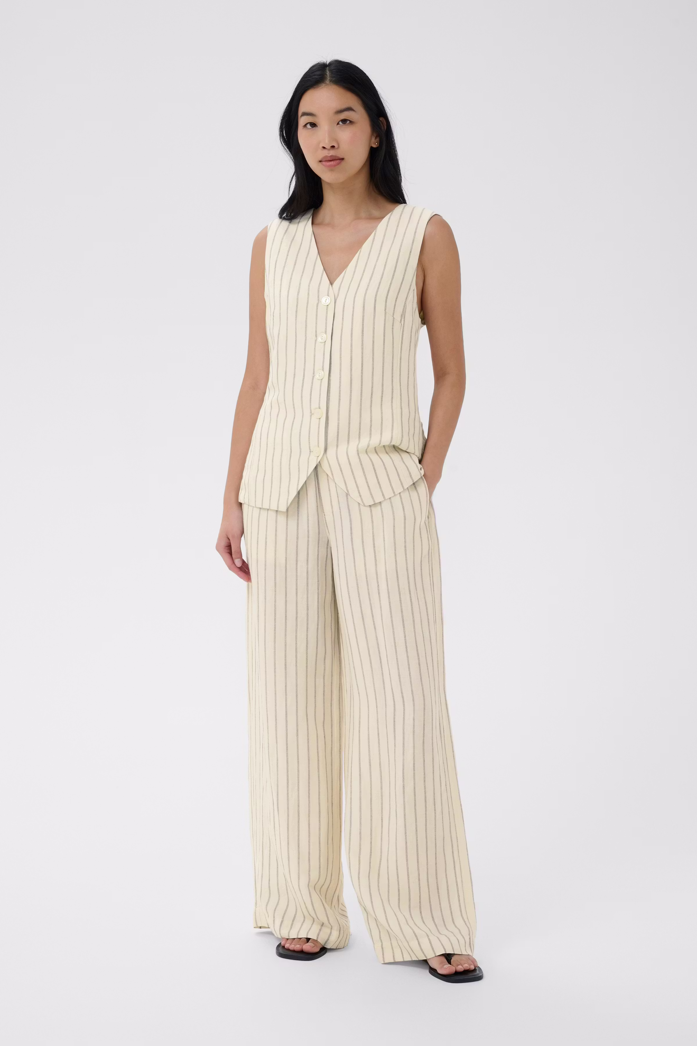 BianaPW Trousers LOOKBOOK FRONT 30310519-304935