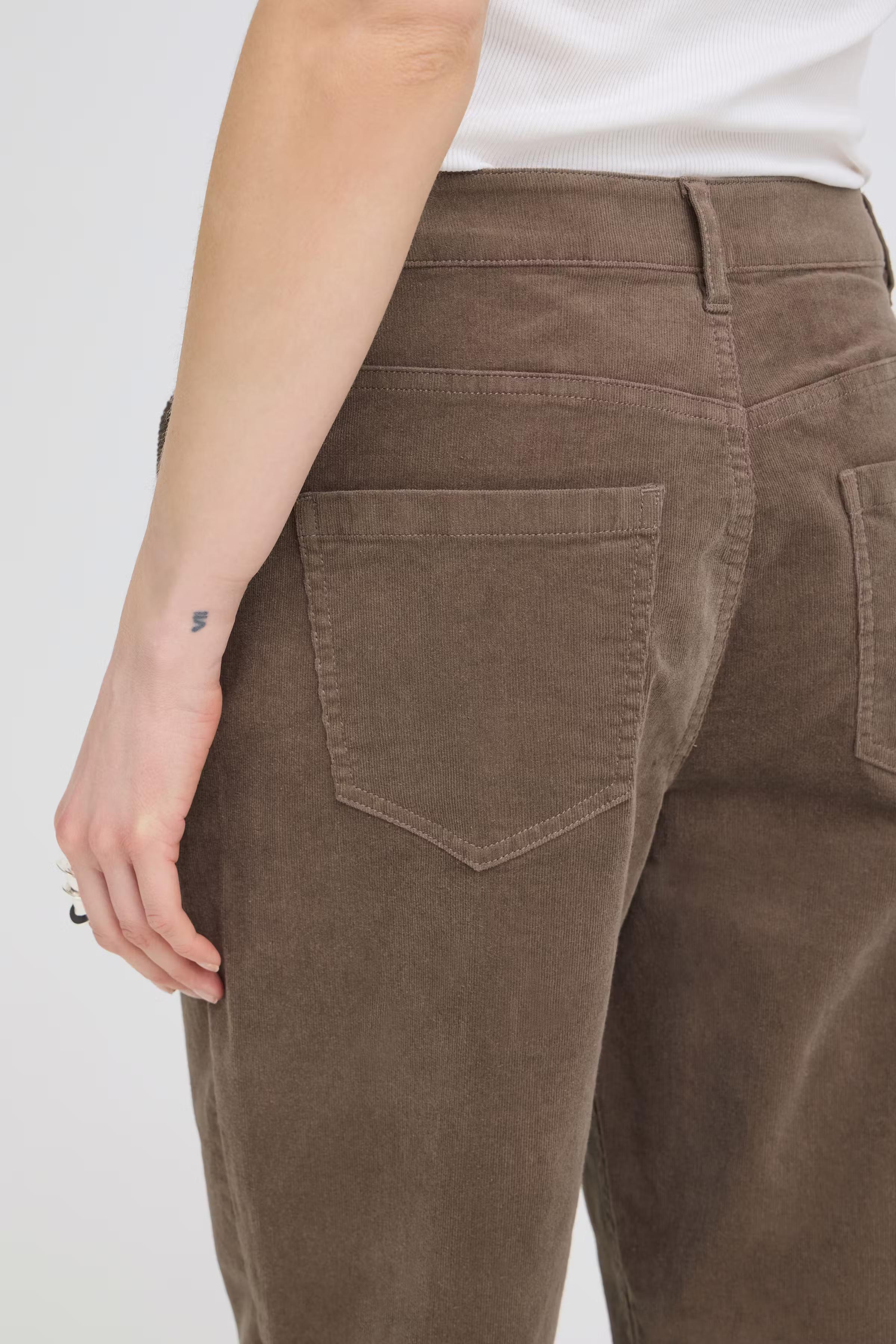 PZSALLY Bukser LOOKBOOK DETAIL 50210883-181112