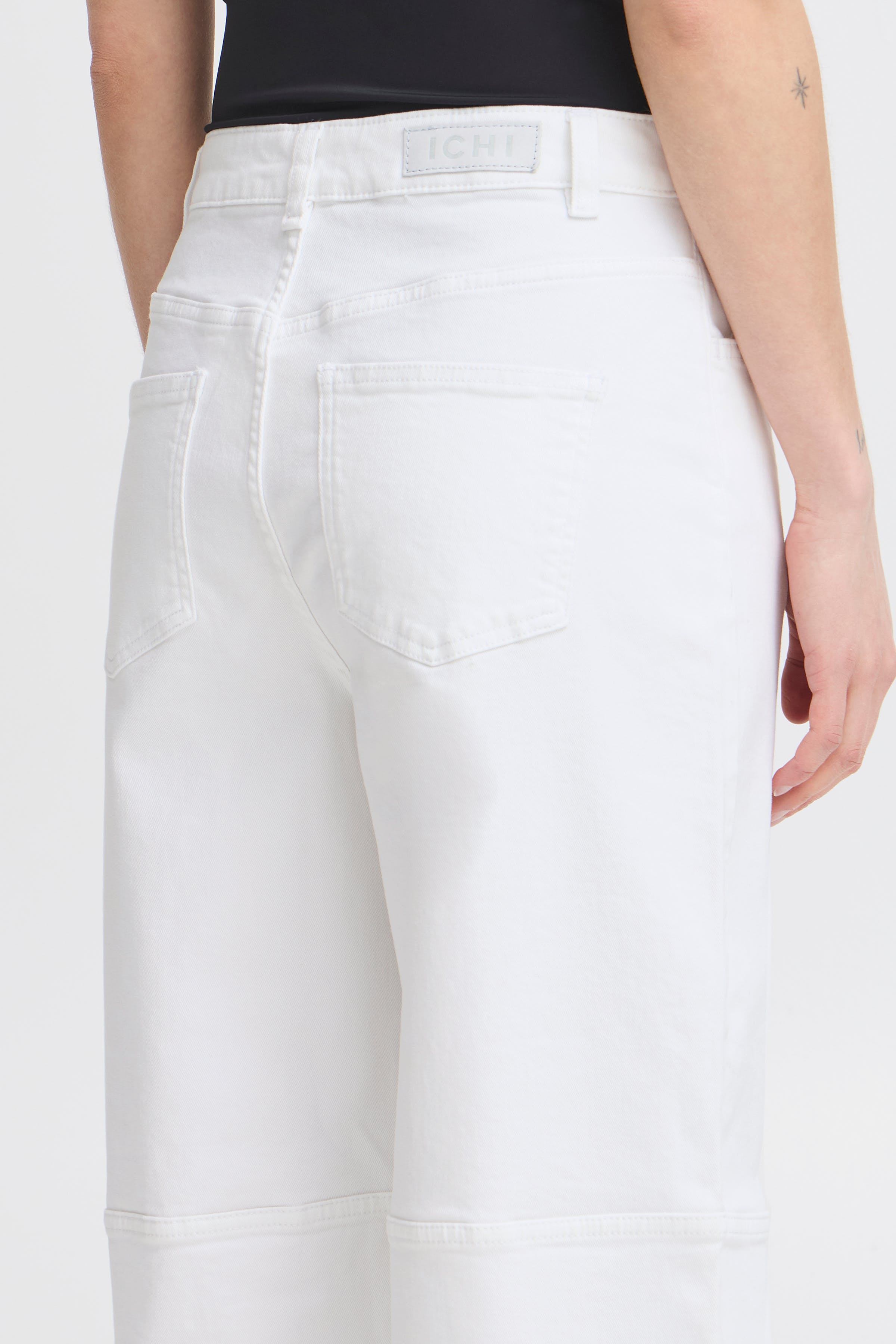 IHZIGGY Barrel Jeans LOOKBOOK DETAIL 20122742-114800