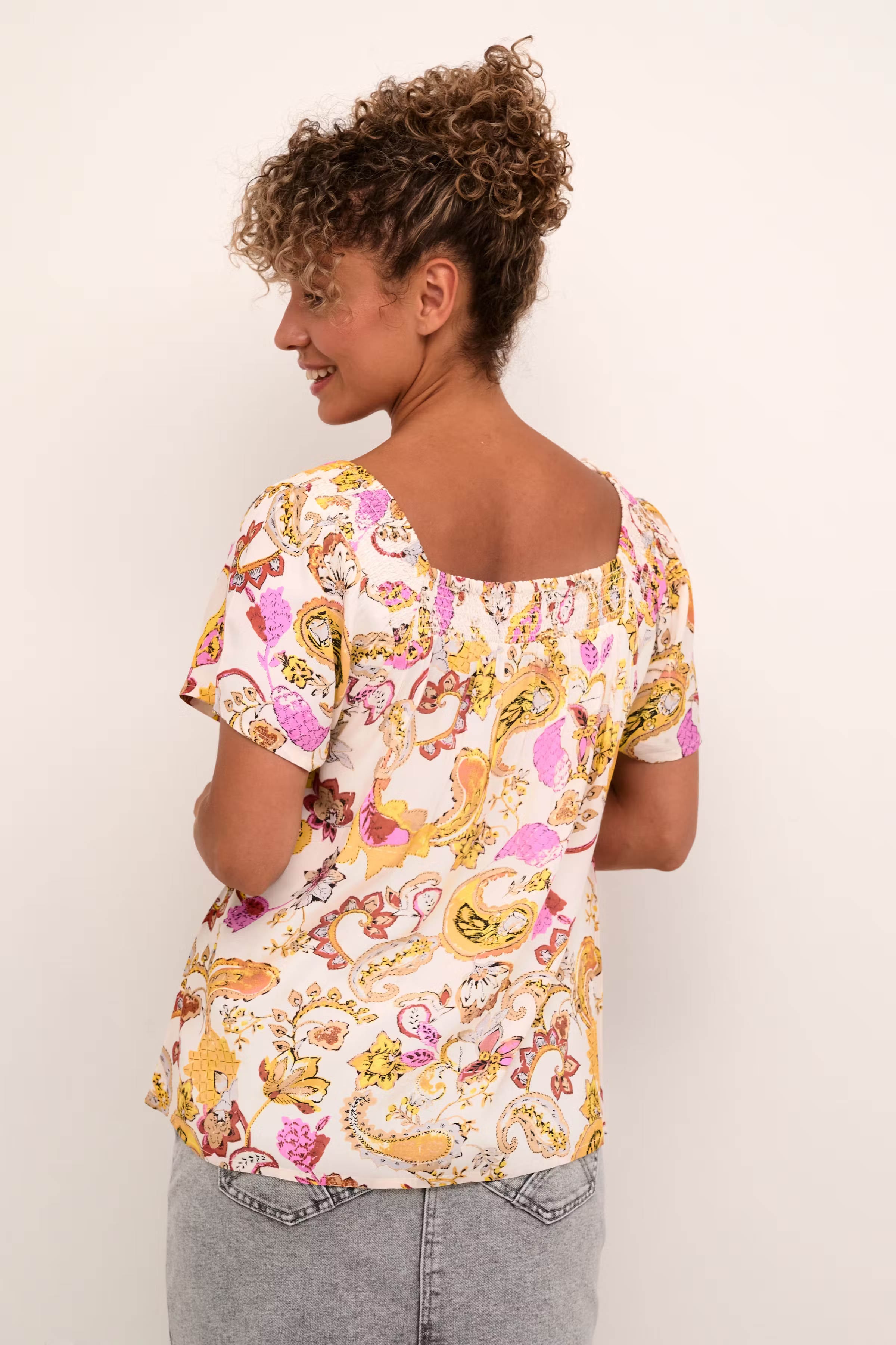 CRDia Bluse LOOKBOOK BACK 10612317-105551