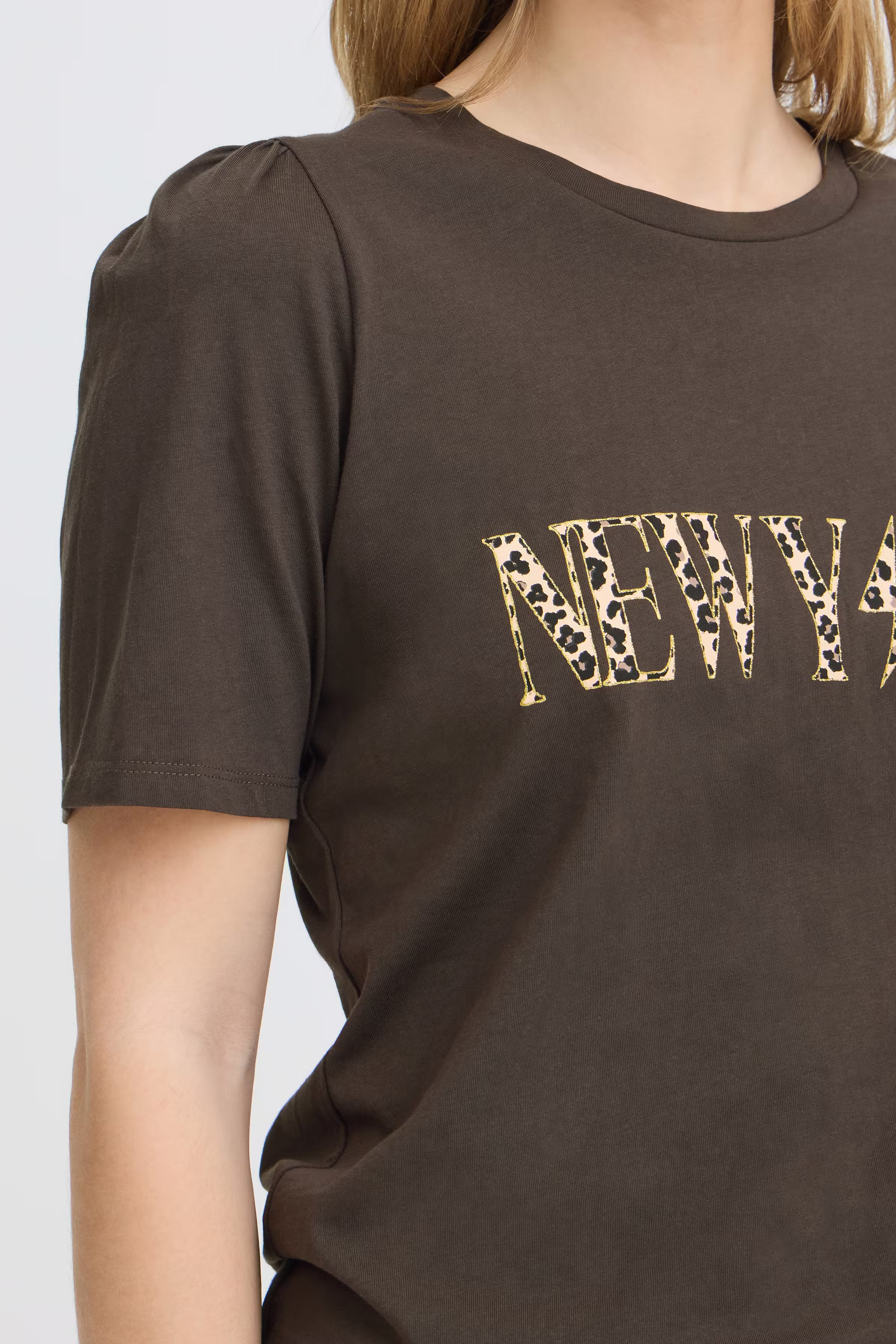 PZMAXWELL T-shirt LOOKBOOK DETAIL 50210054-191101