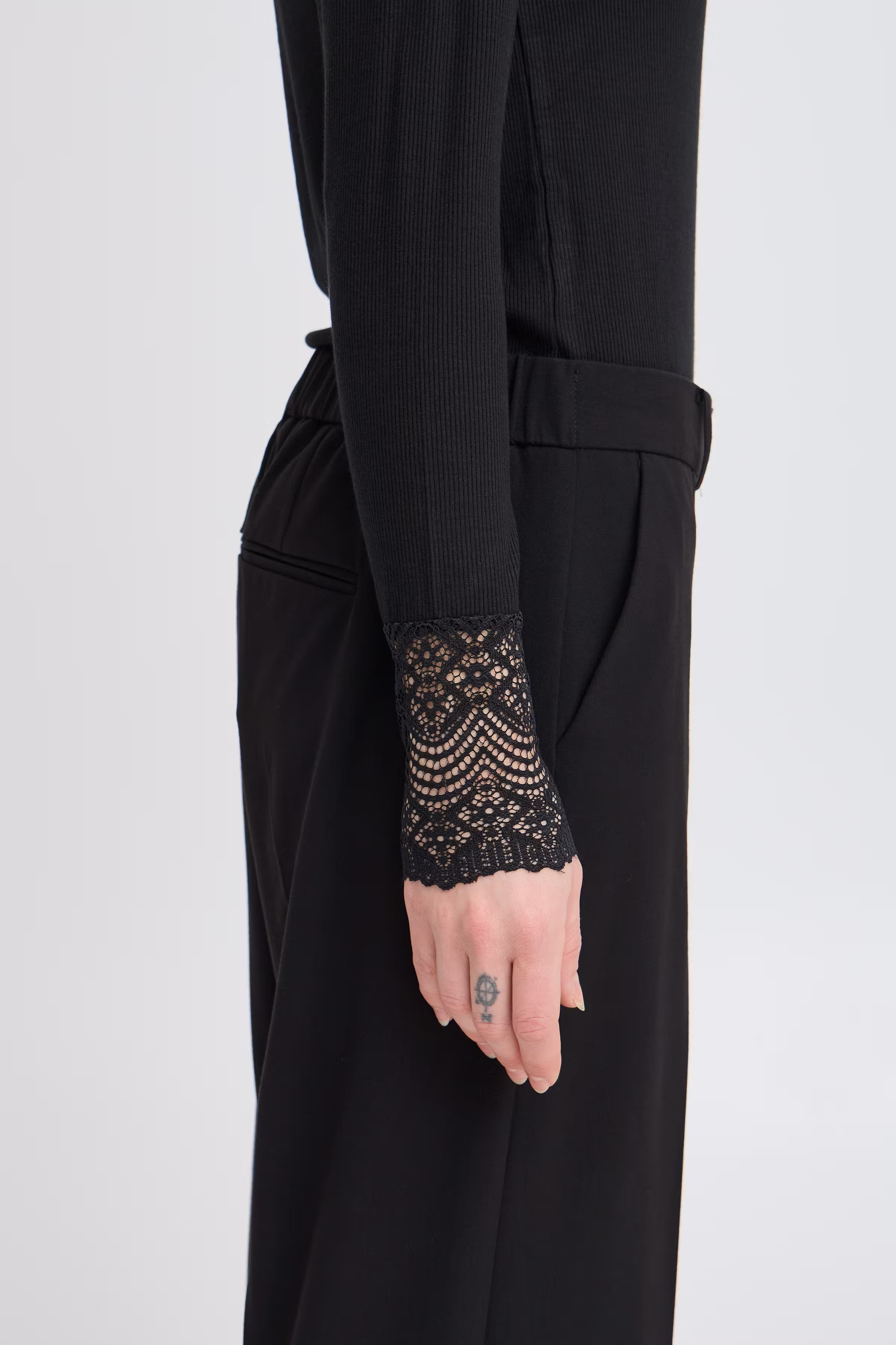 BYRALITSA T-shirt LOOKBOOK DETAIL 20815966-200451