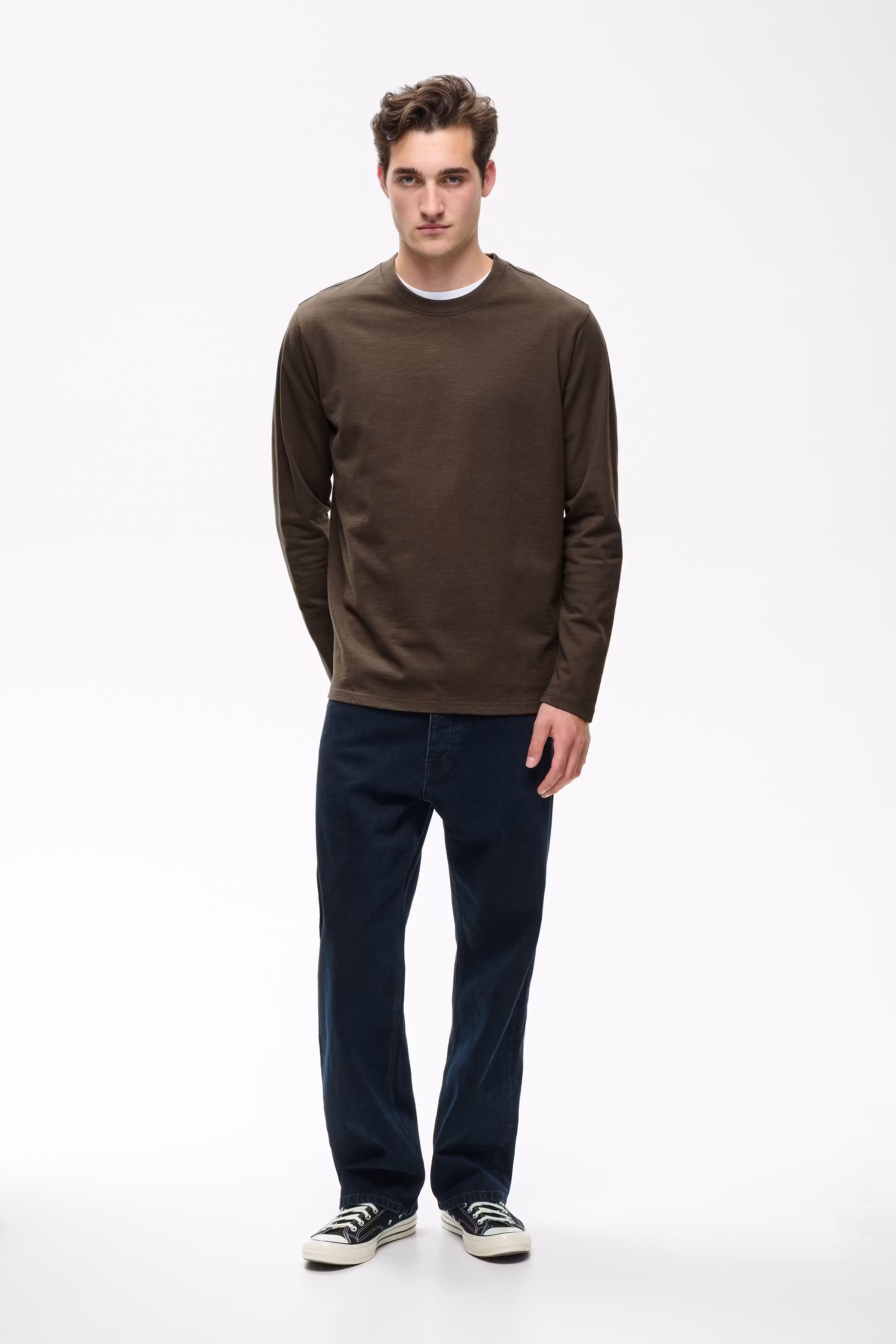 MAkai T-shirt LOOKBOOK FRONT 30208868-190812