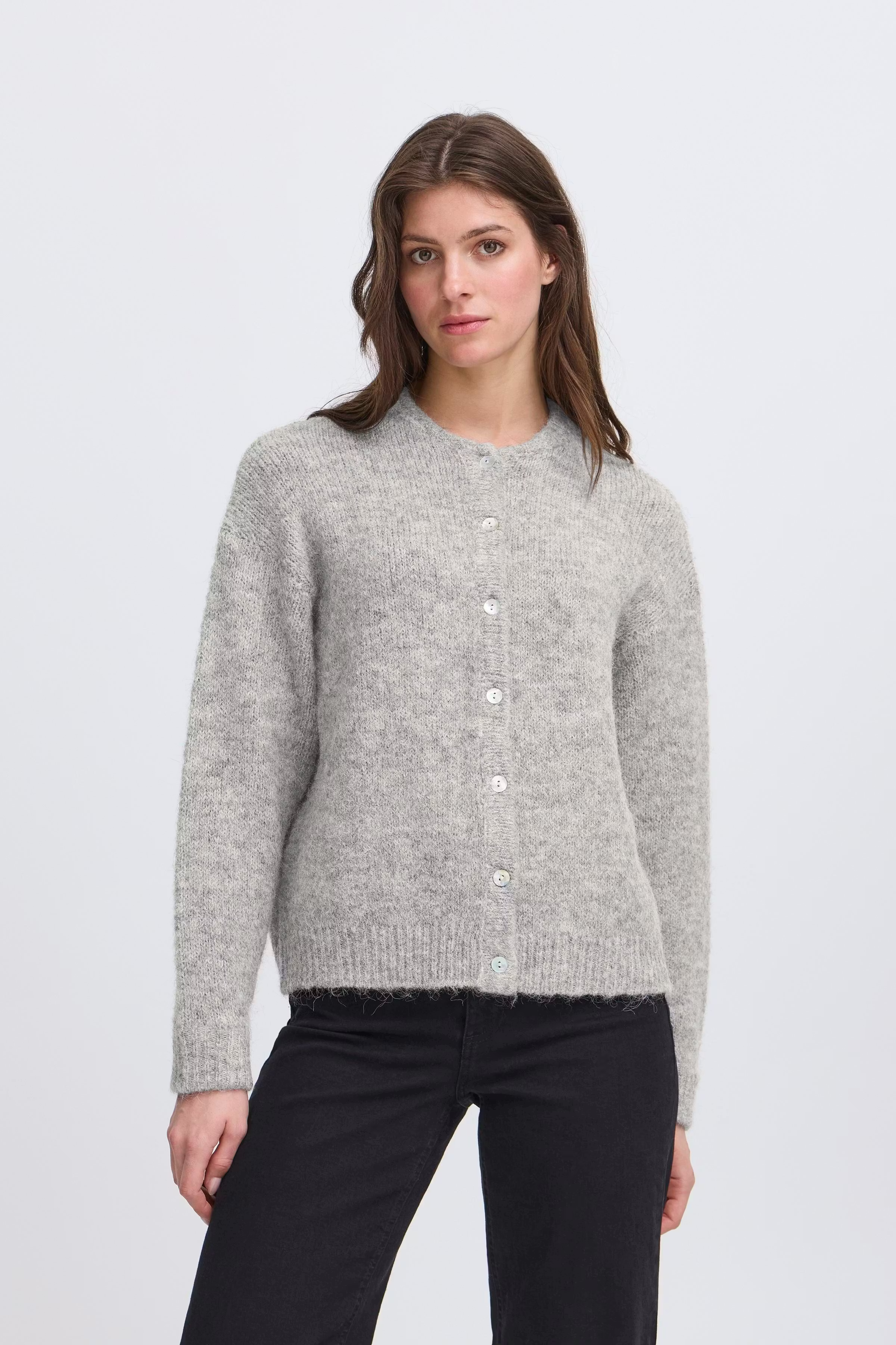 IHBELABLUE Cardigan LOOKBOOK FRONT 20124195-200317