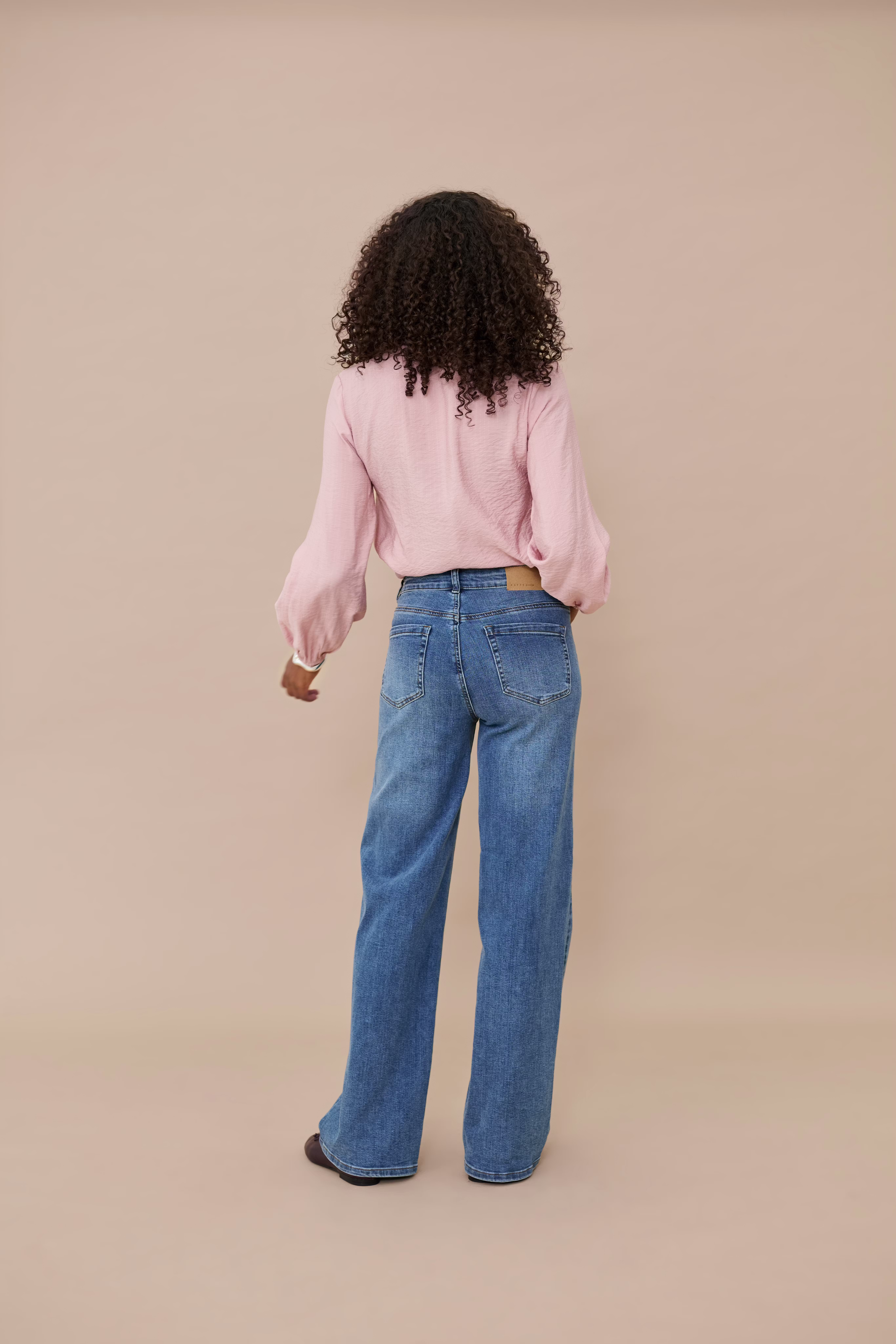 KAbrook Jeans LOCATION NONE 10510722-102272