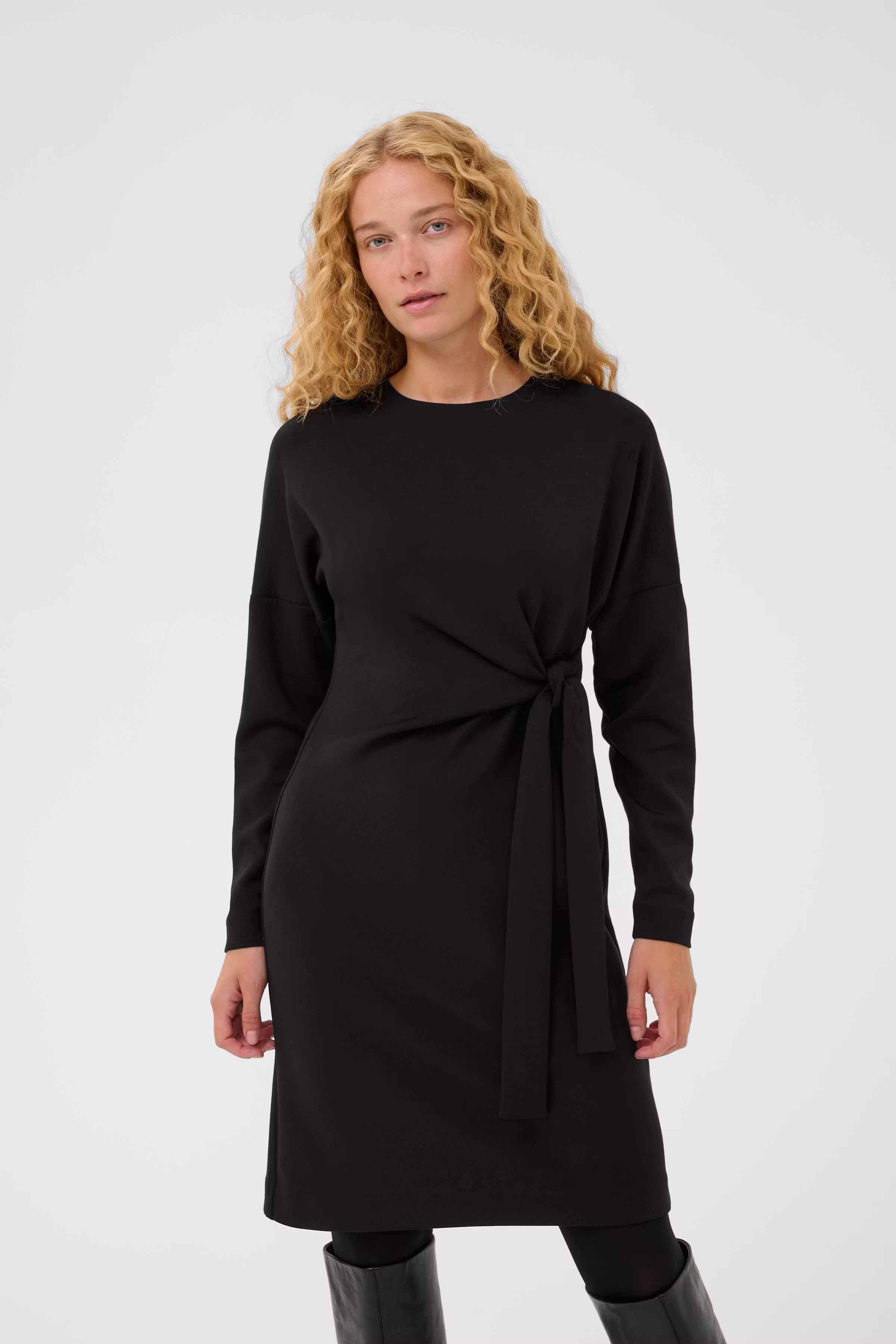 TRICENTIW Kleid LOOKBOOK FRONT 30112204-194008