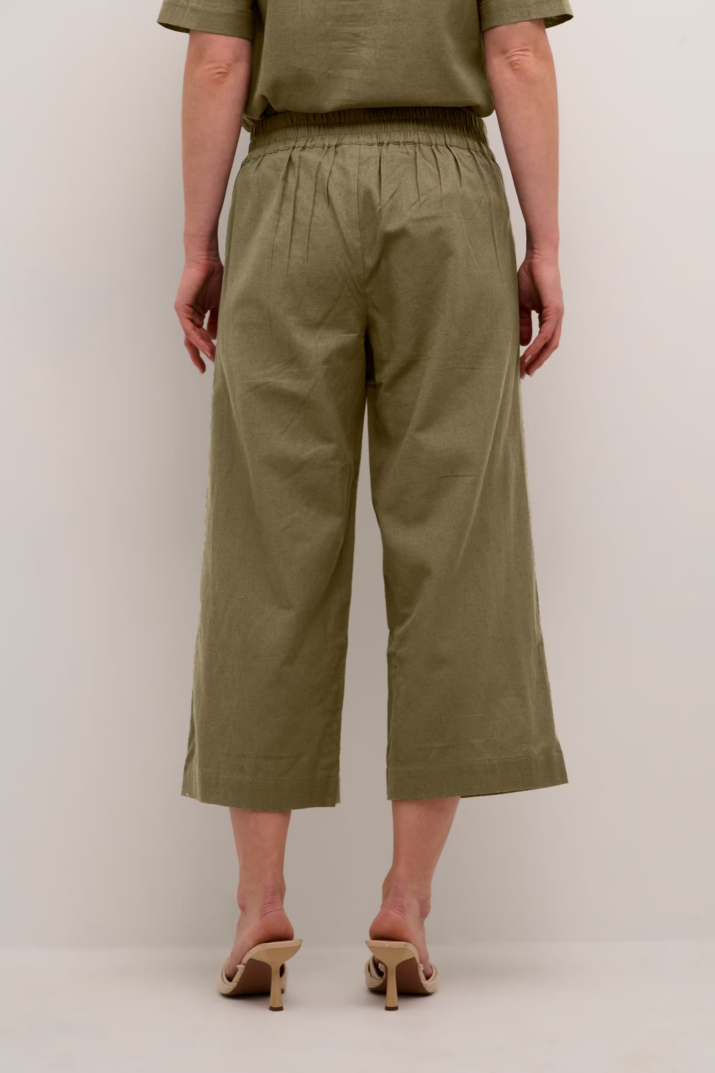 BPkia Byxor LOOKBOOK BACK 10590416-180521B