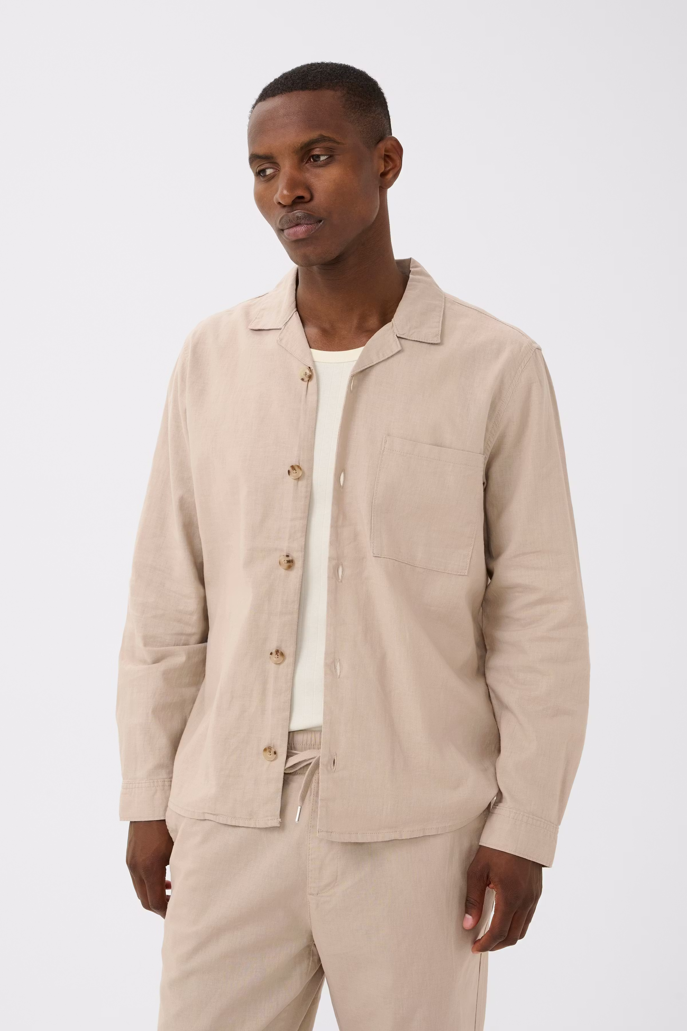 MAbarto Overshirt LOOKBOOK FRONT 30207435-160906