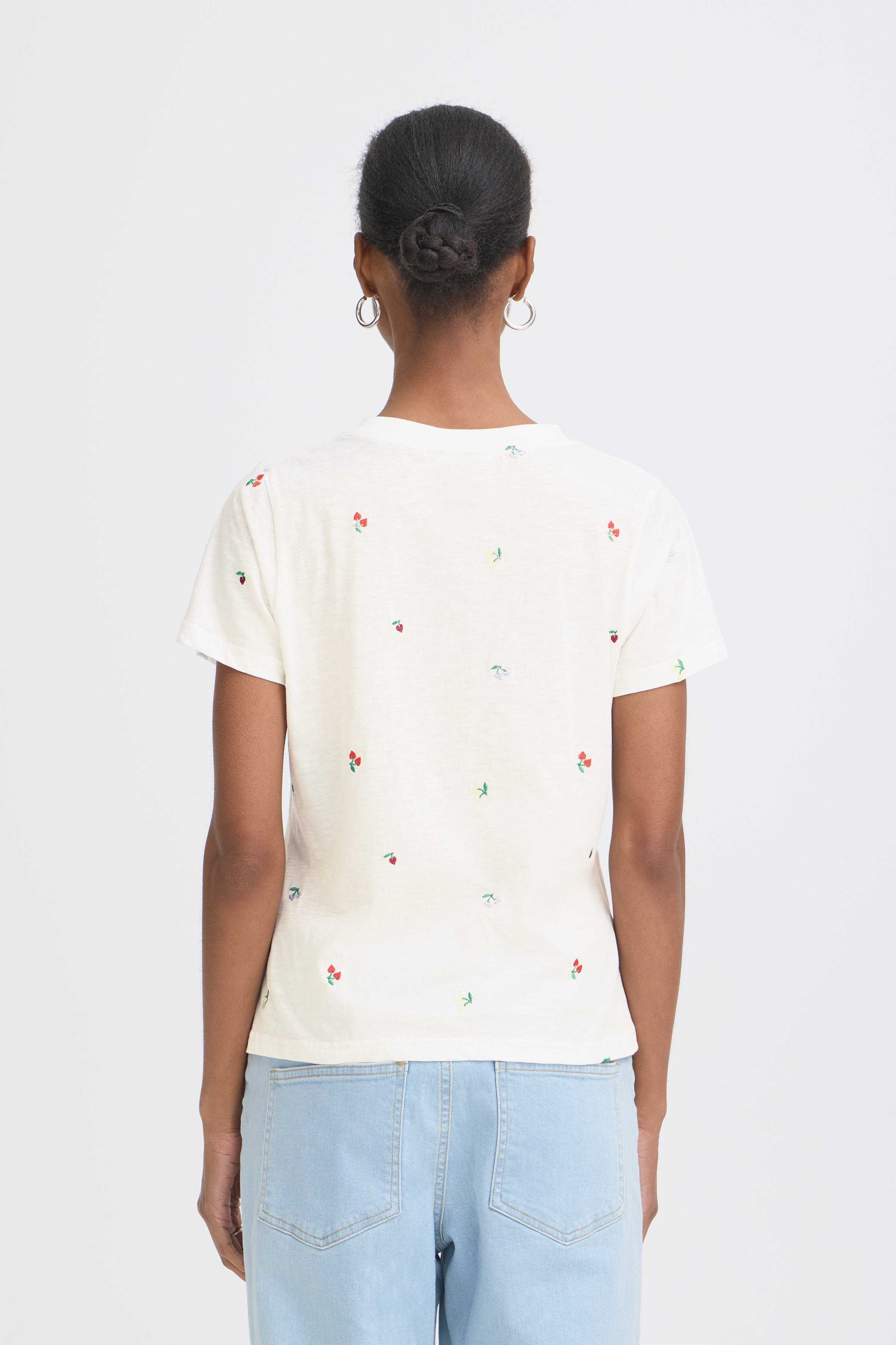 IHOLYA T-shirt LOOKBOOK FRONT 20125597-900005592