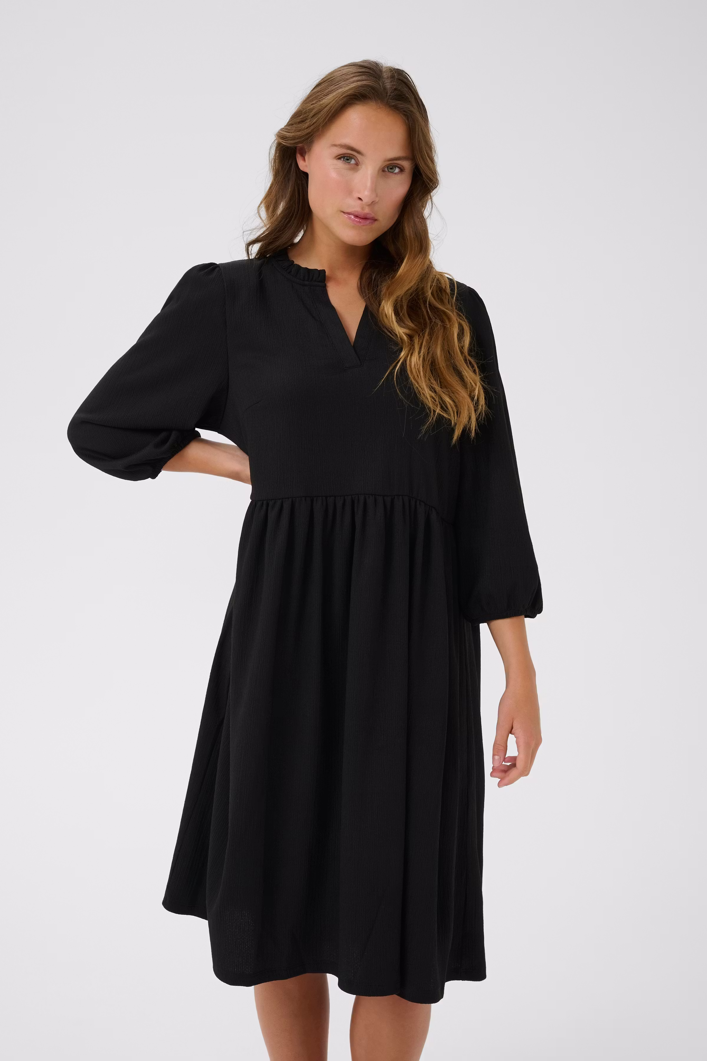 KAmolly Dress LOOKBOOK FRONT 10510396-100121