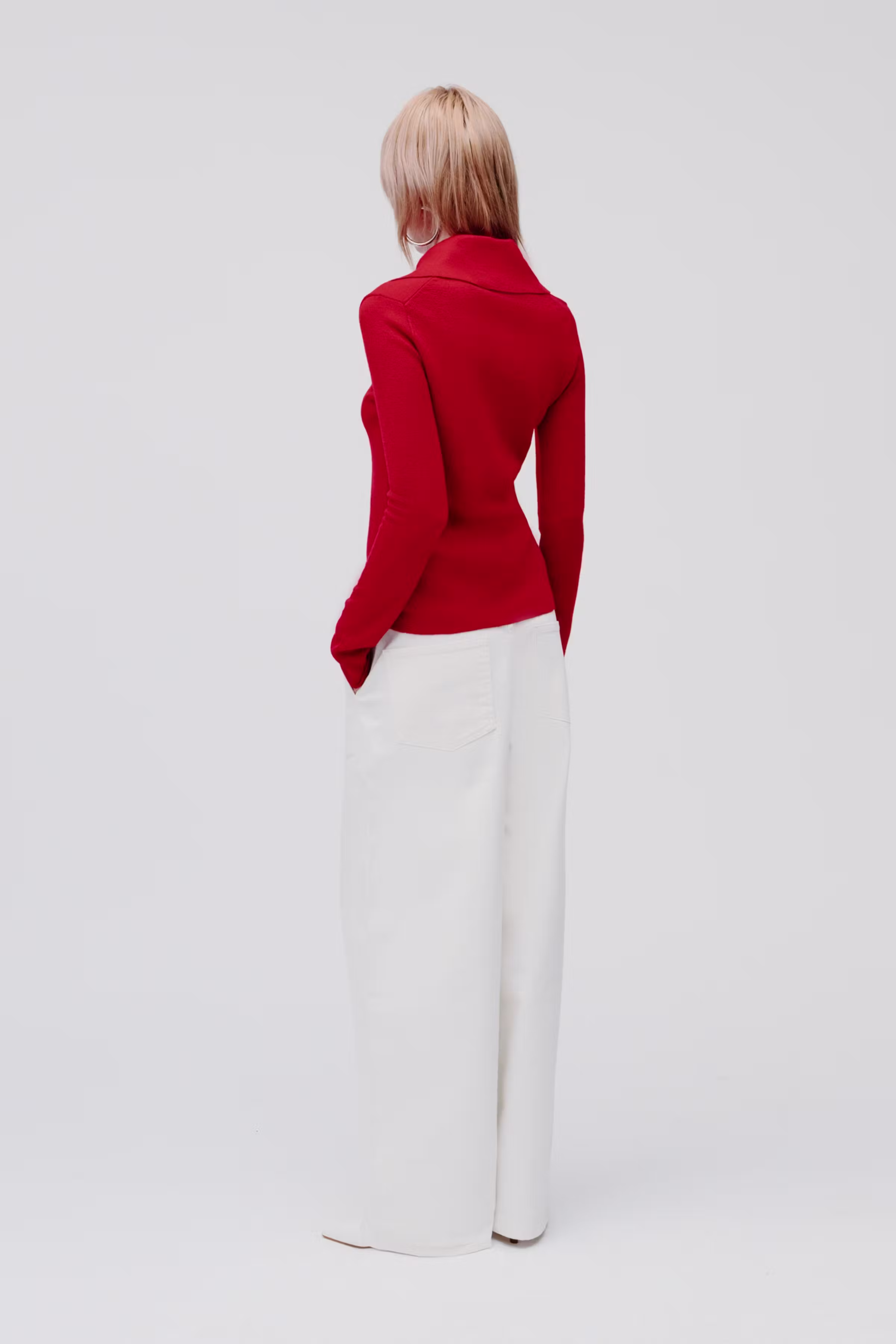 IOFILOMENA Pullover LOOKBOOK BACK 30600603-RE370