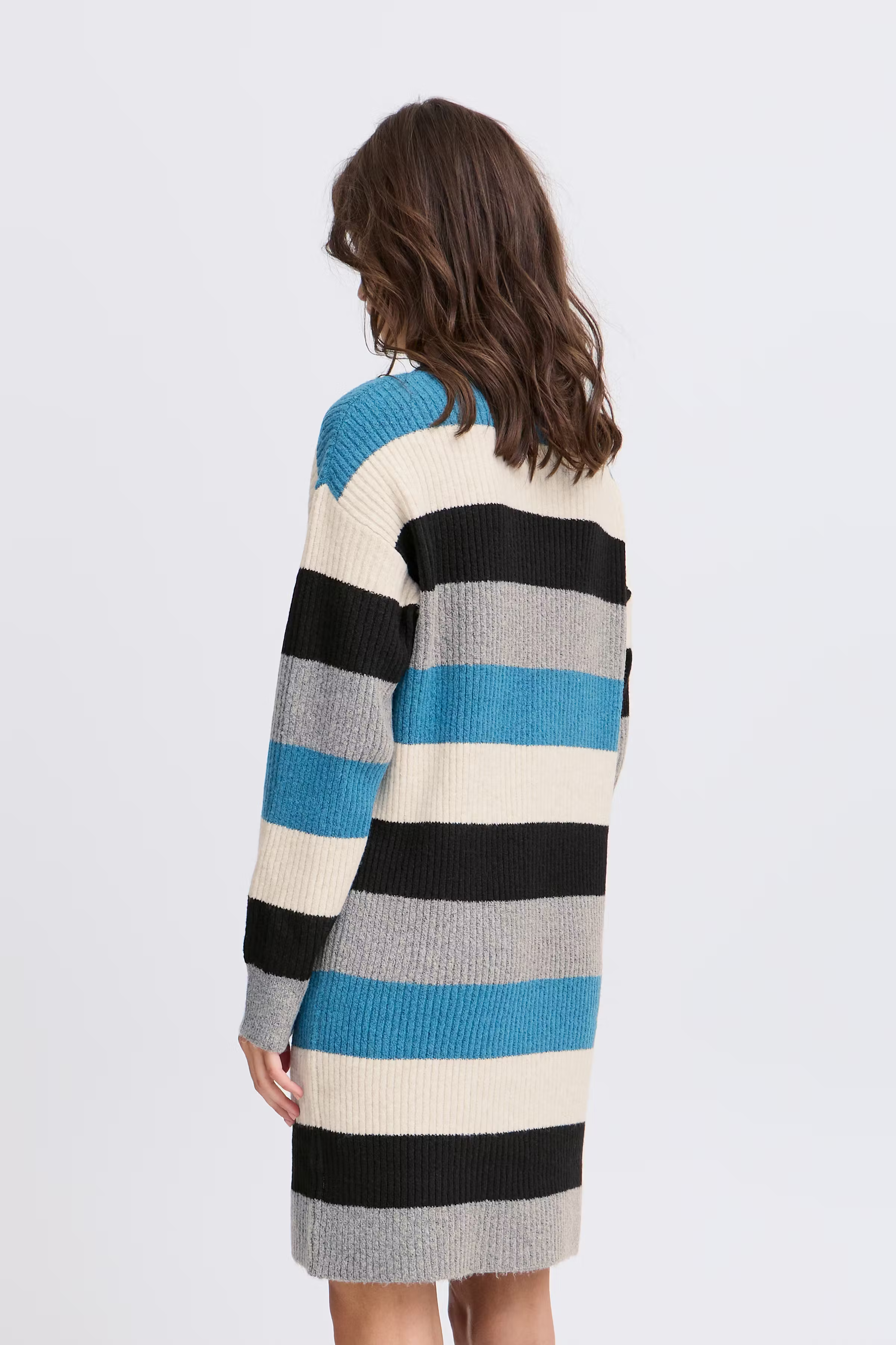 BYONEMA Kjole LOOKBOOK BACK 20813901-203638