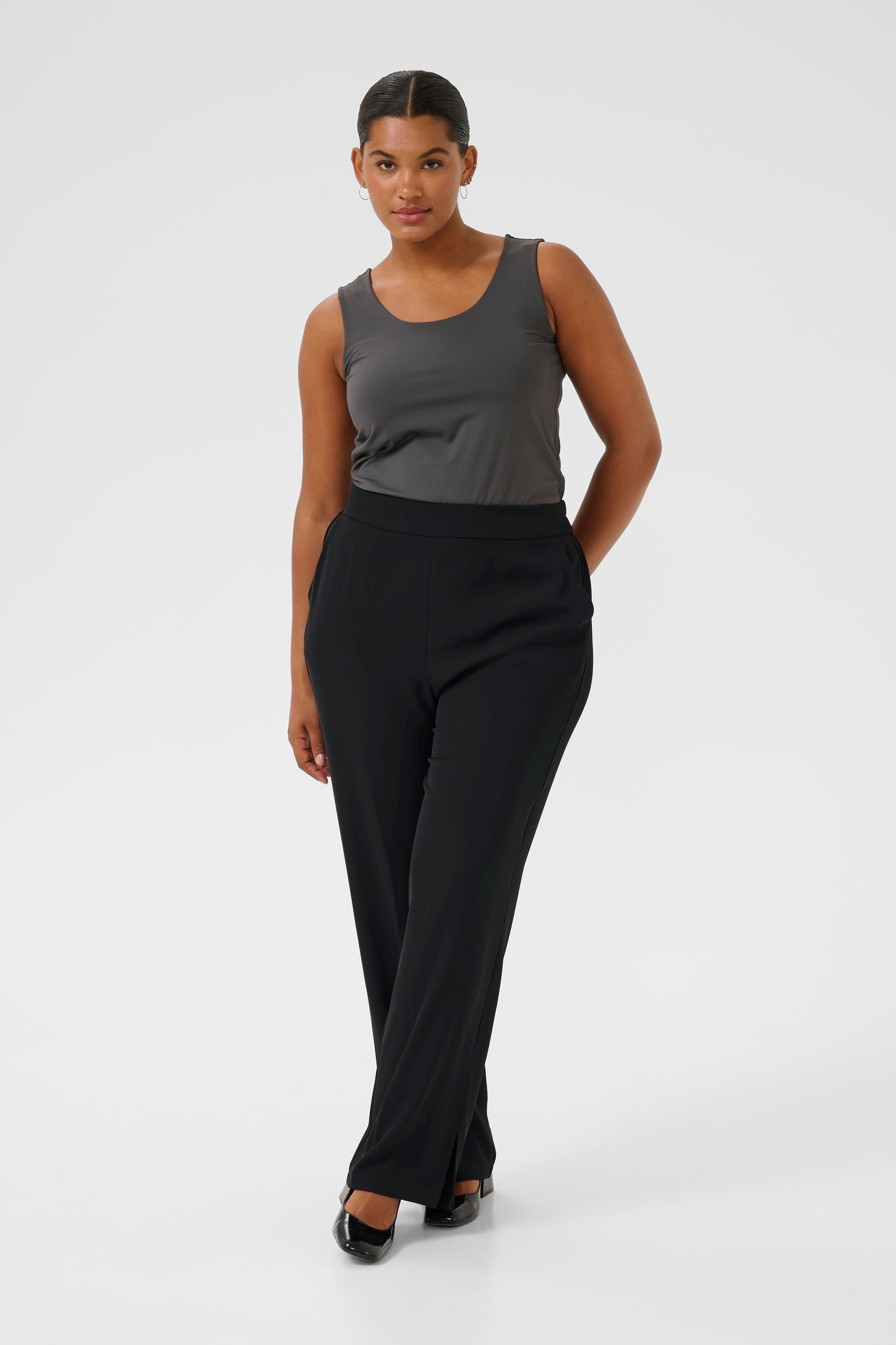 KCsigne Wide Hose LOOKBOOK FRONT 10581981-100121