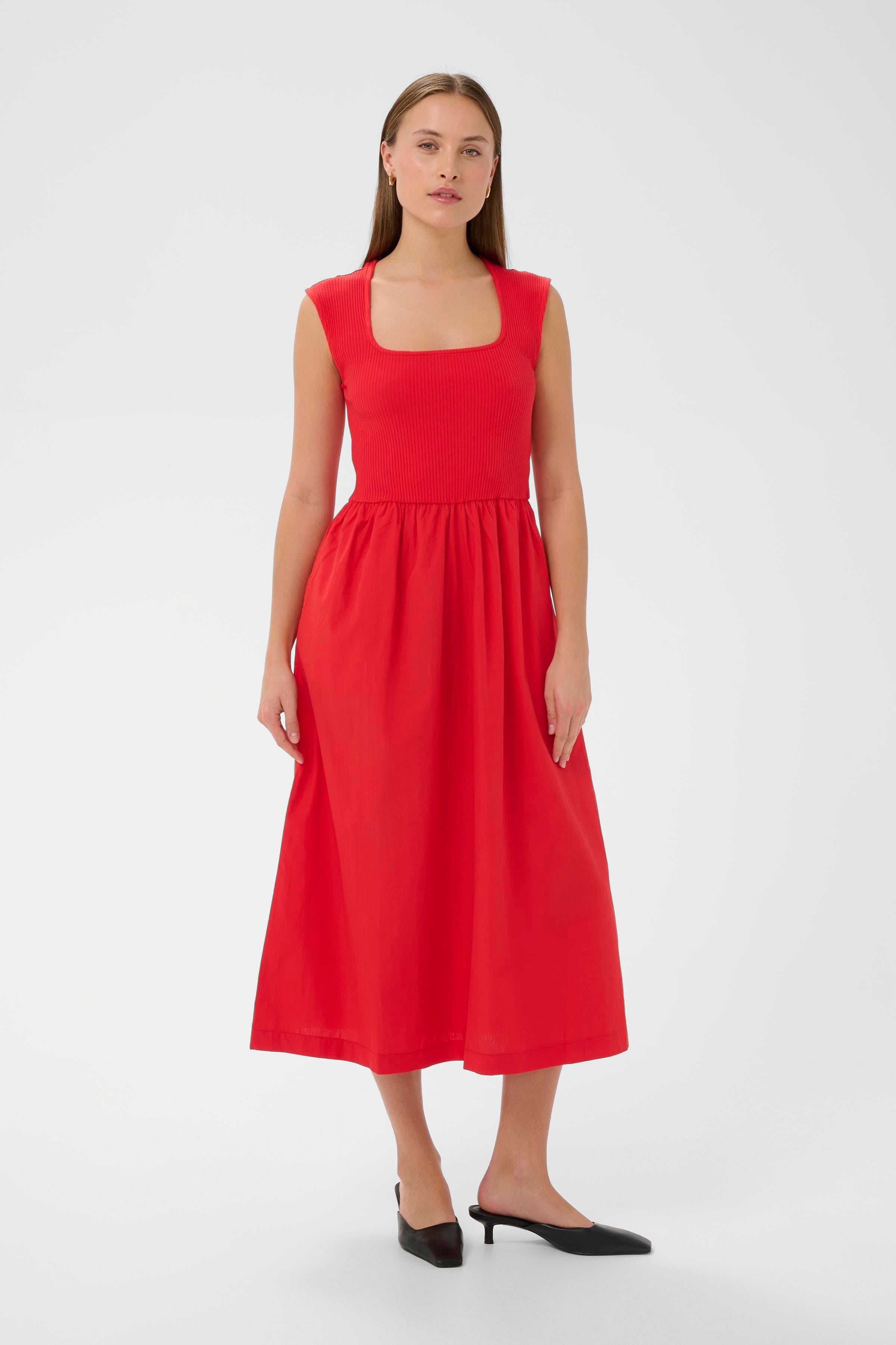 SLSimone Dress LOOKBOOK FRONT 30407490-181659