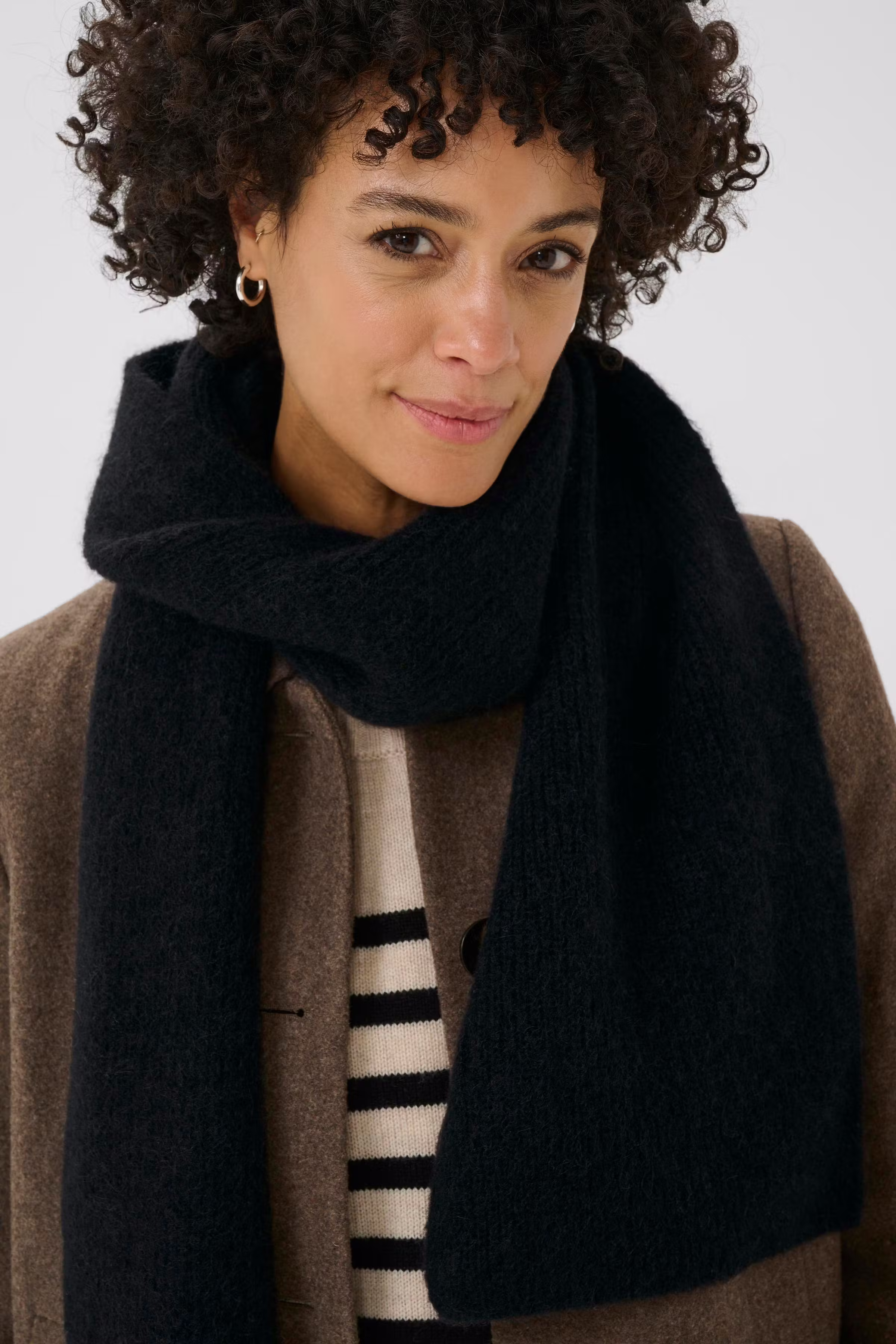 SveaPW Scarf LOOKBOOK DETAIL 30309892-194008