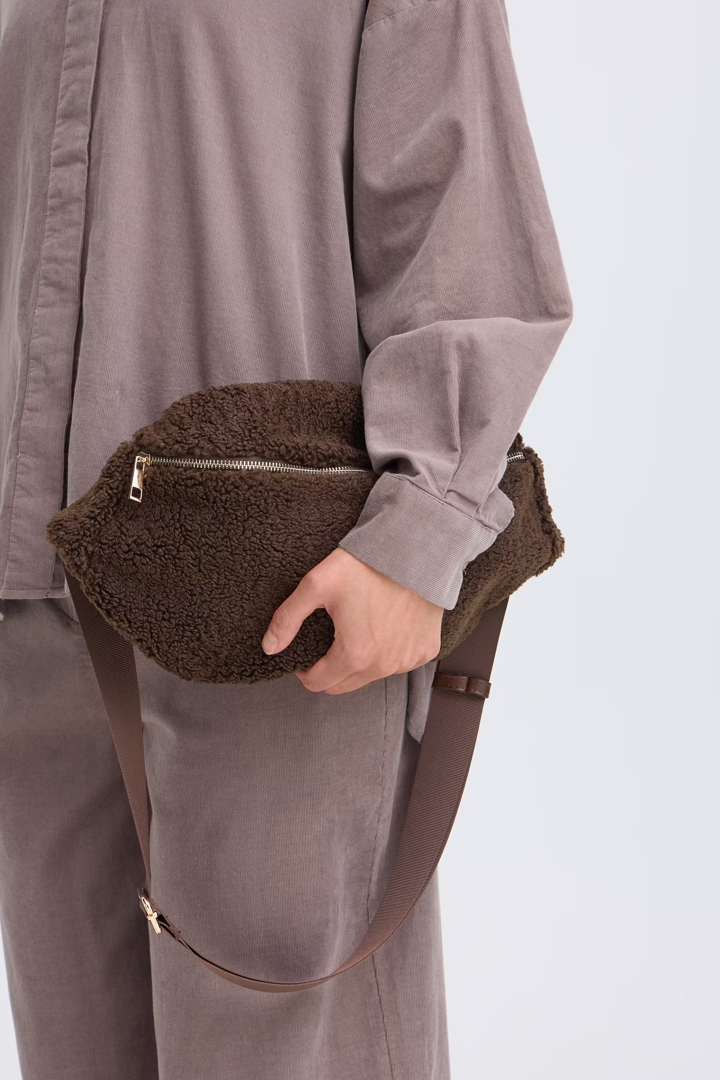 FRTEDDA Bag LOOKBOOK DETAIL 20618374-190913