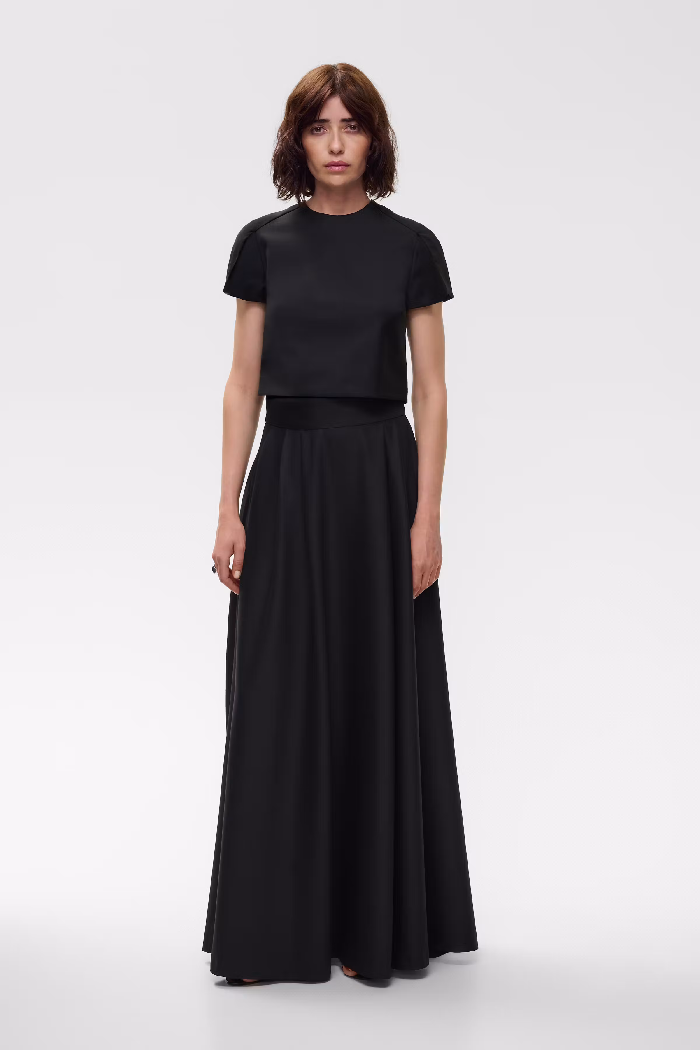 IOSusanna Skirt LOOKBOOK FRONT 30600438-BK999