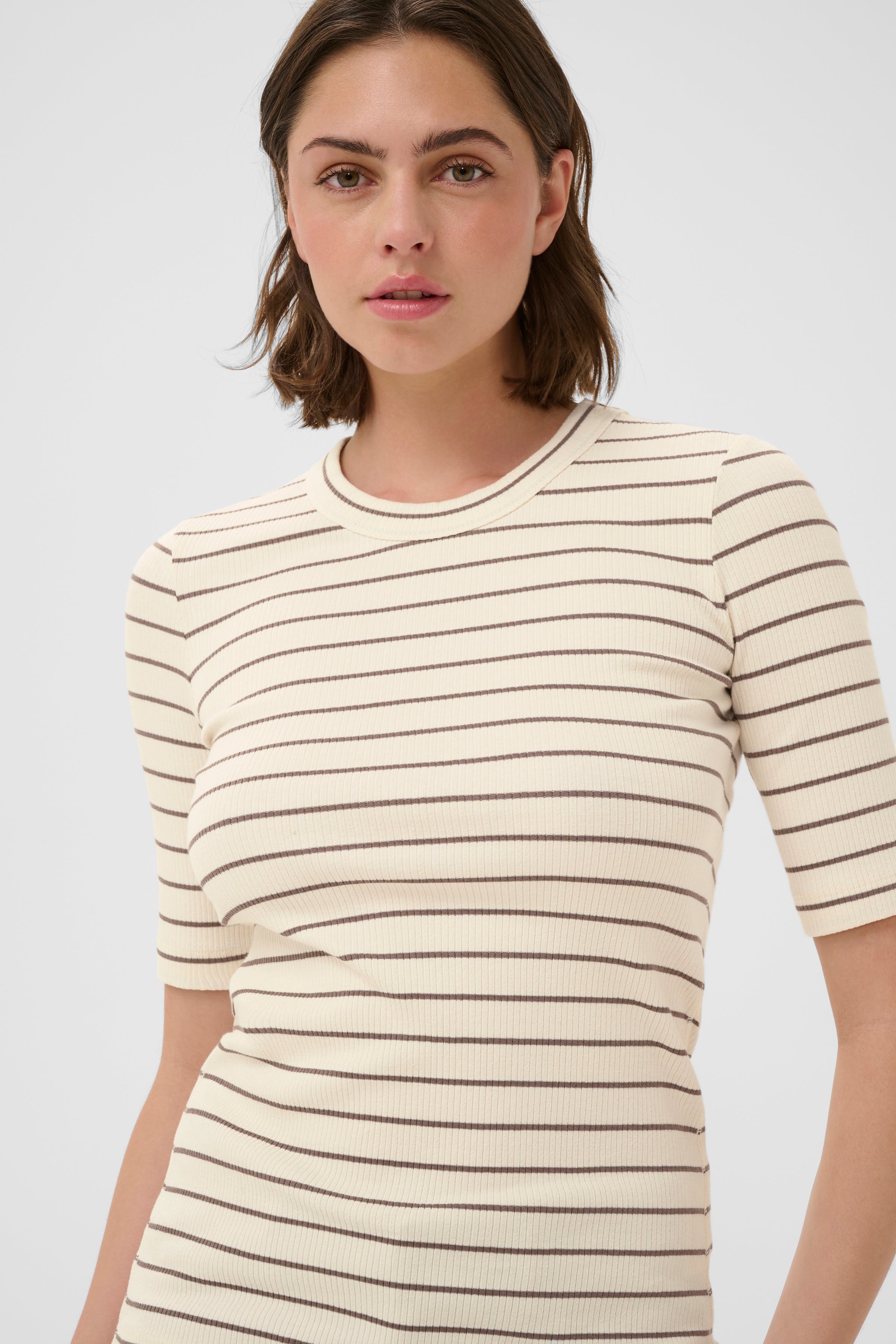 DagnaIW Striped T-shirt LOOKBOOK DETAIL 30107269-305171