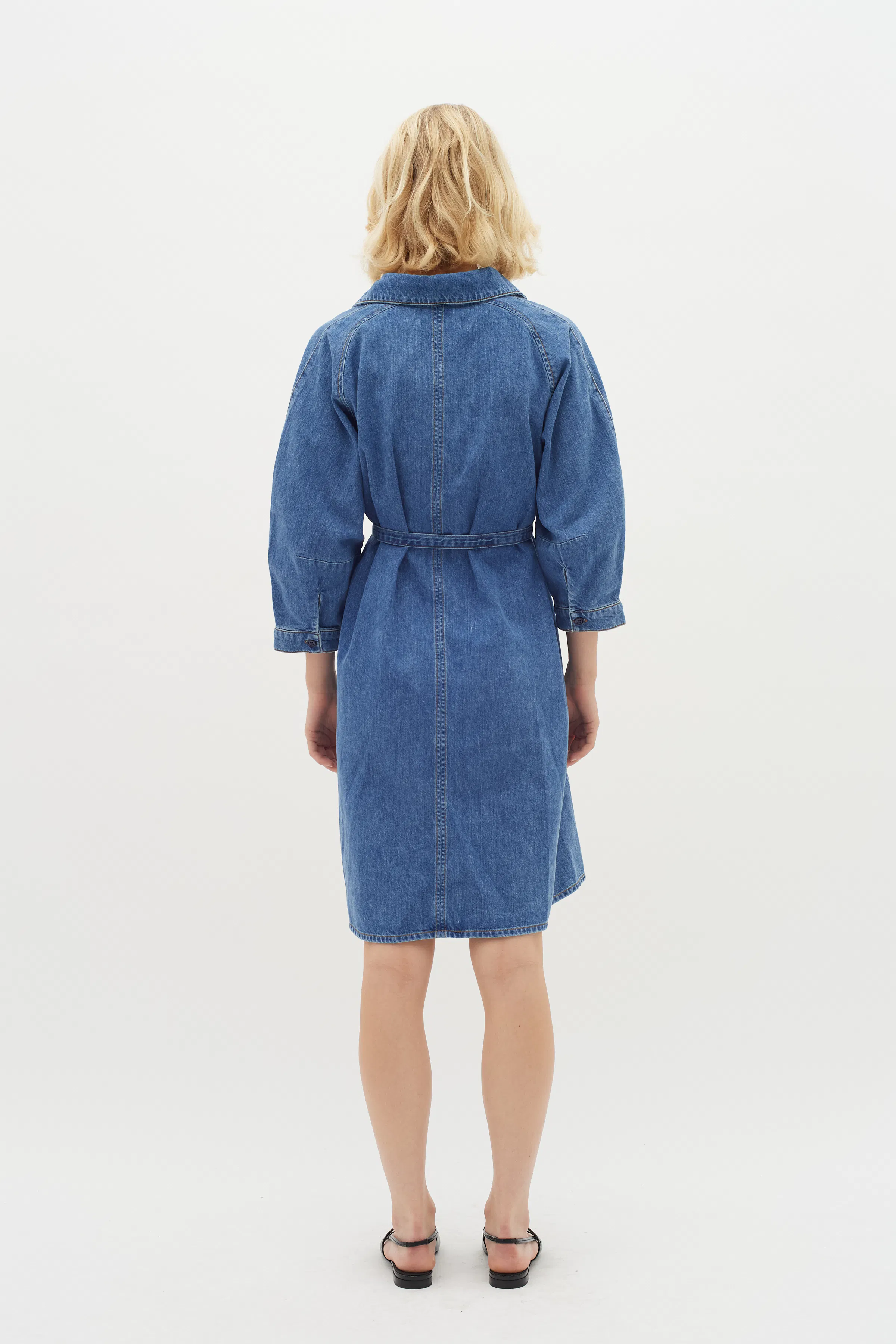 LivaIW Kort Kjole LOOKBOOK BACK 30109555-301979