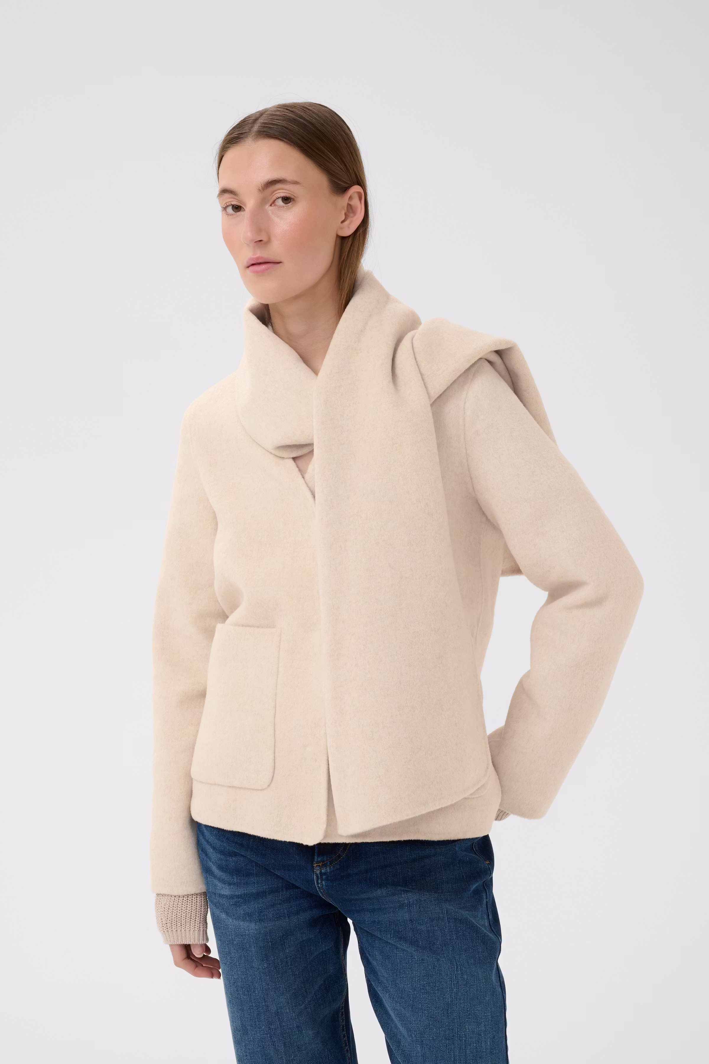 HAIZLEYIW Mantel LOOKBOOK FRONT 30112240-300597