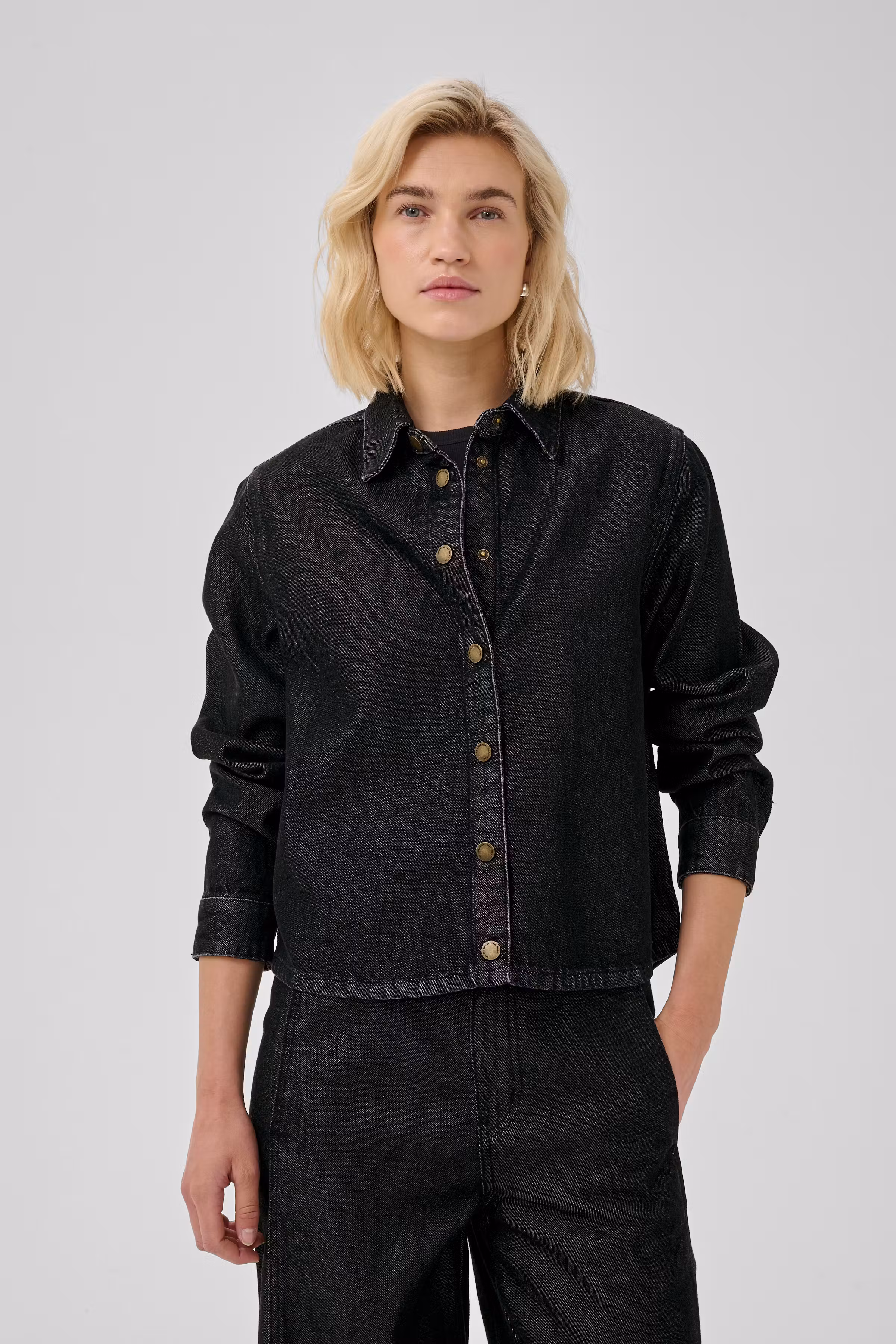 MWMalle Hemd LOOKBOOK FRONT 10705715-100073