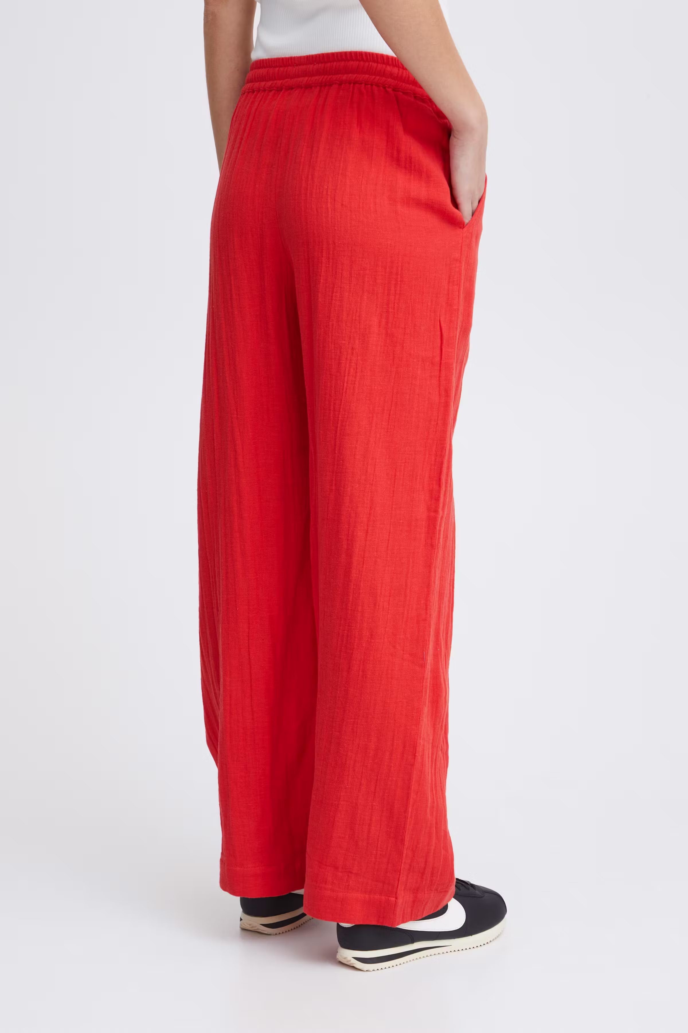 IAFOXA Trousers LOOKBOOK BACK 20121644-171558