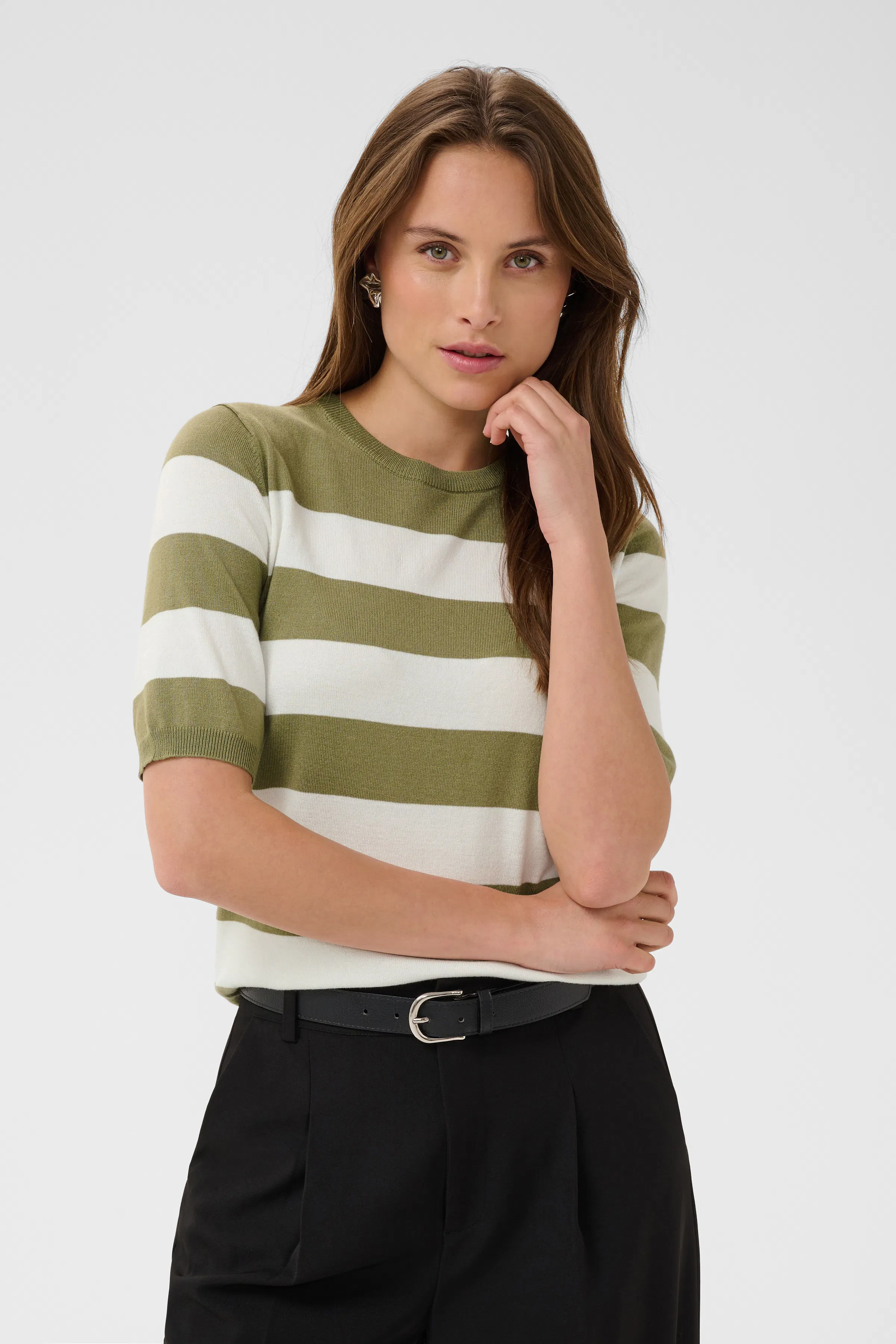KAlizza Pullover LOOKBOOK FRONT 10508410-110098