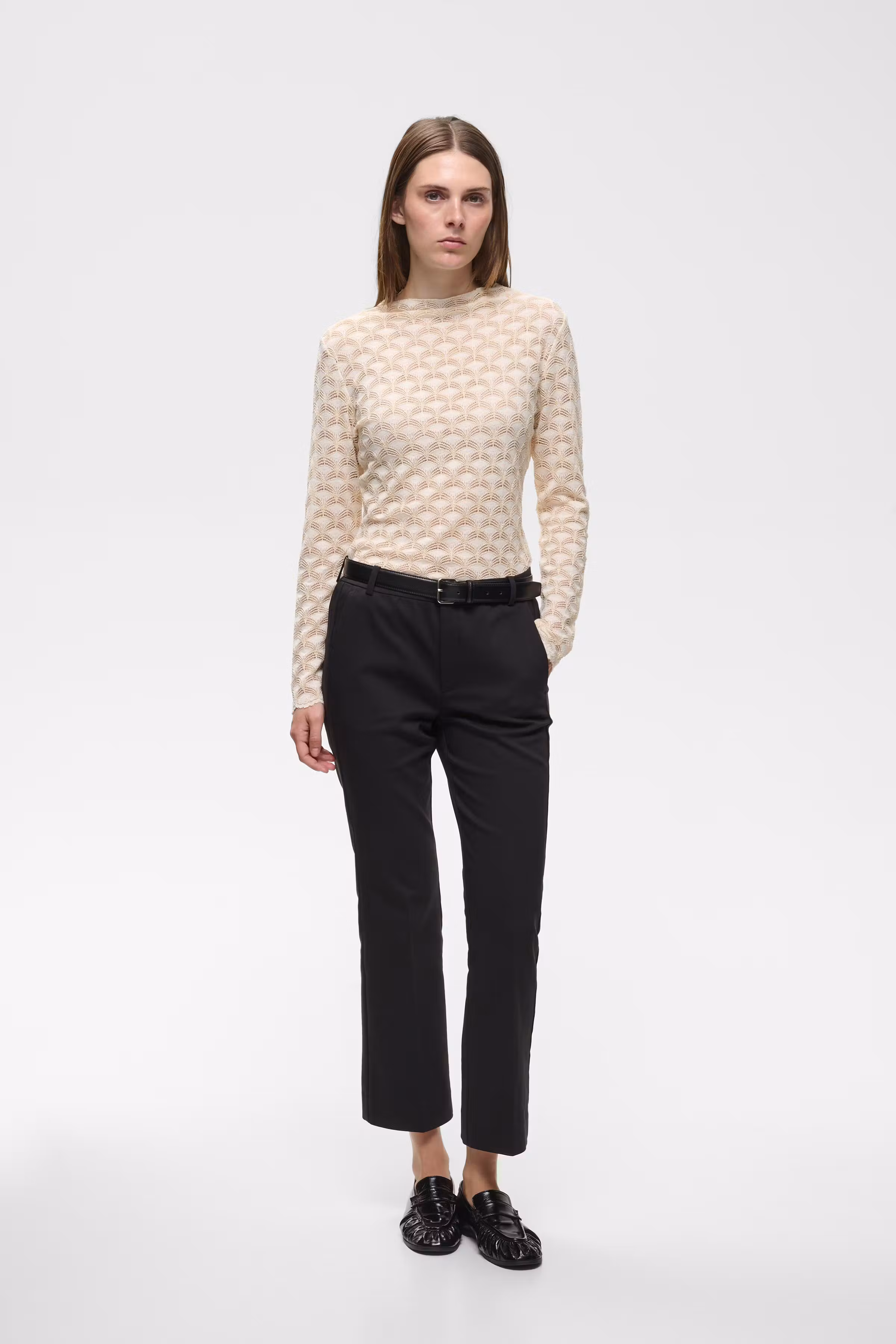 TullaIW T-shirt LOOKBOOK FRONT 30111334-110701