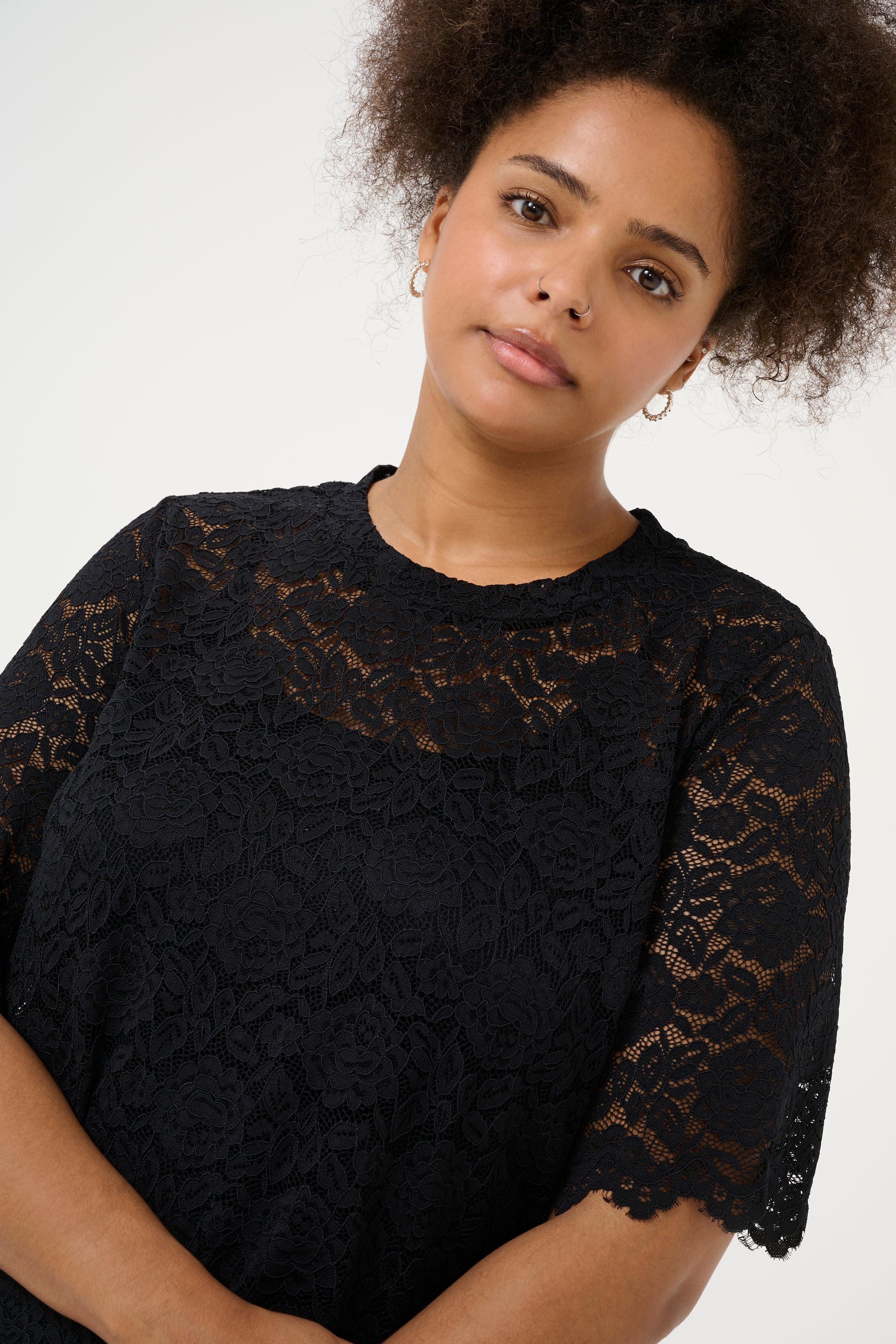 KCjaida T-shirt LOOKBOOK DETAIL 10583068-100121