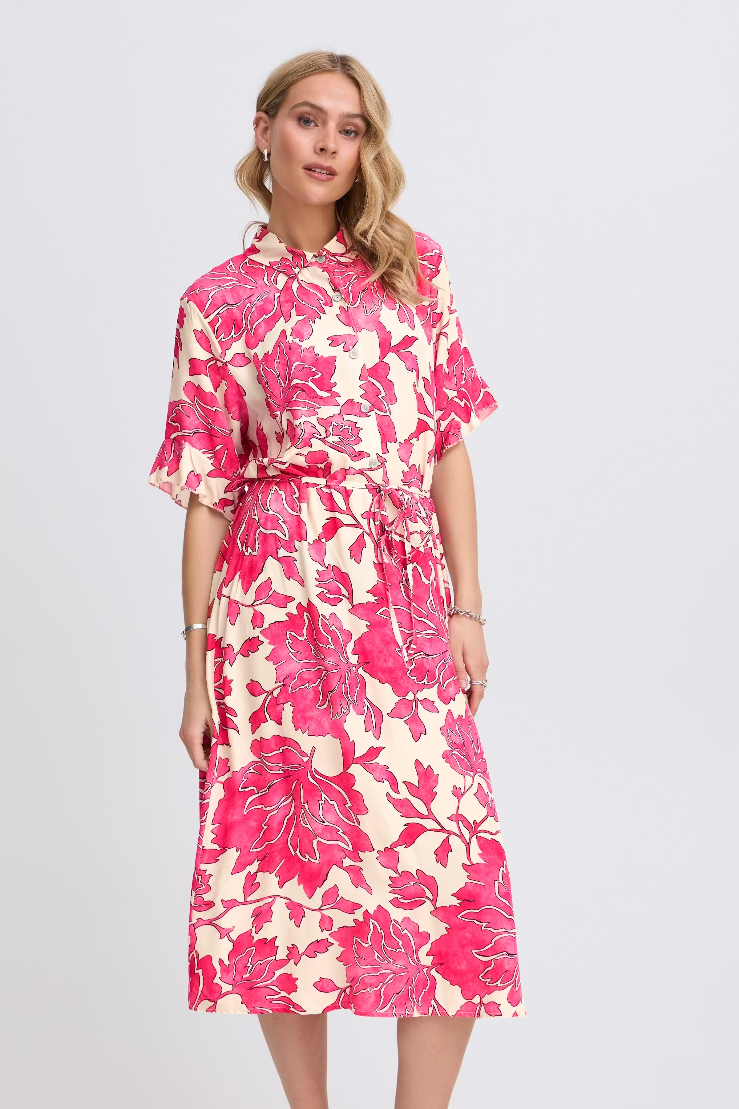 SBINJA Kjole LOOKBOOK FRONT 22101003-182133