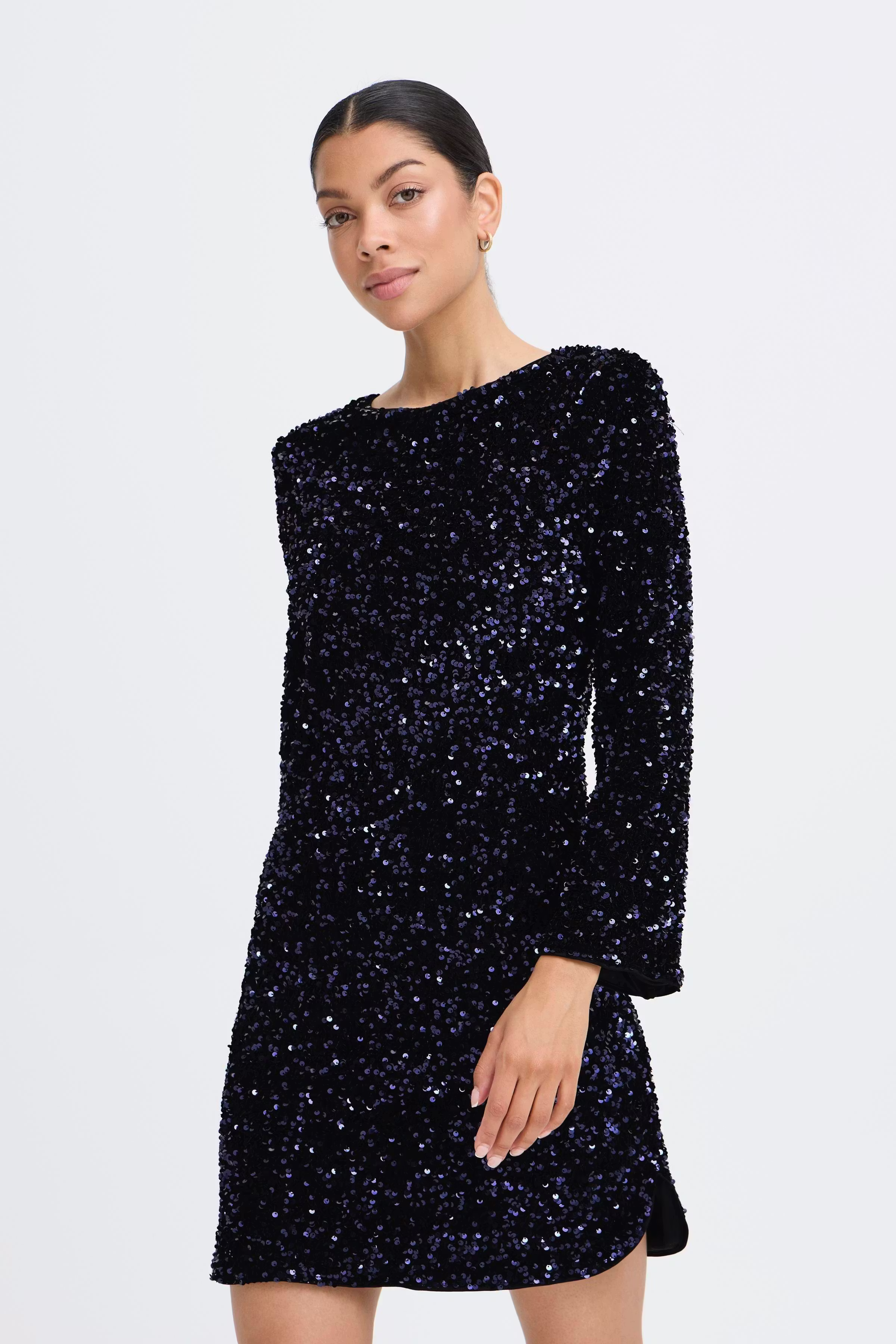 BYPAILLET Klänning LOOKBOOK FRONT 20818598-900004592