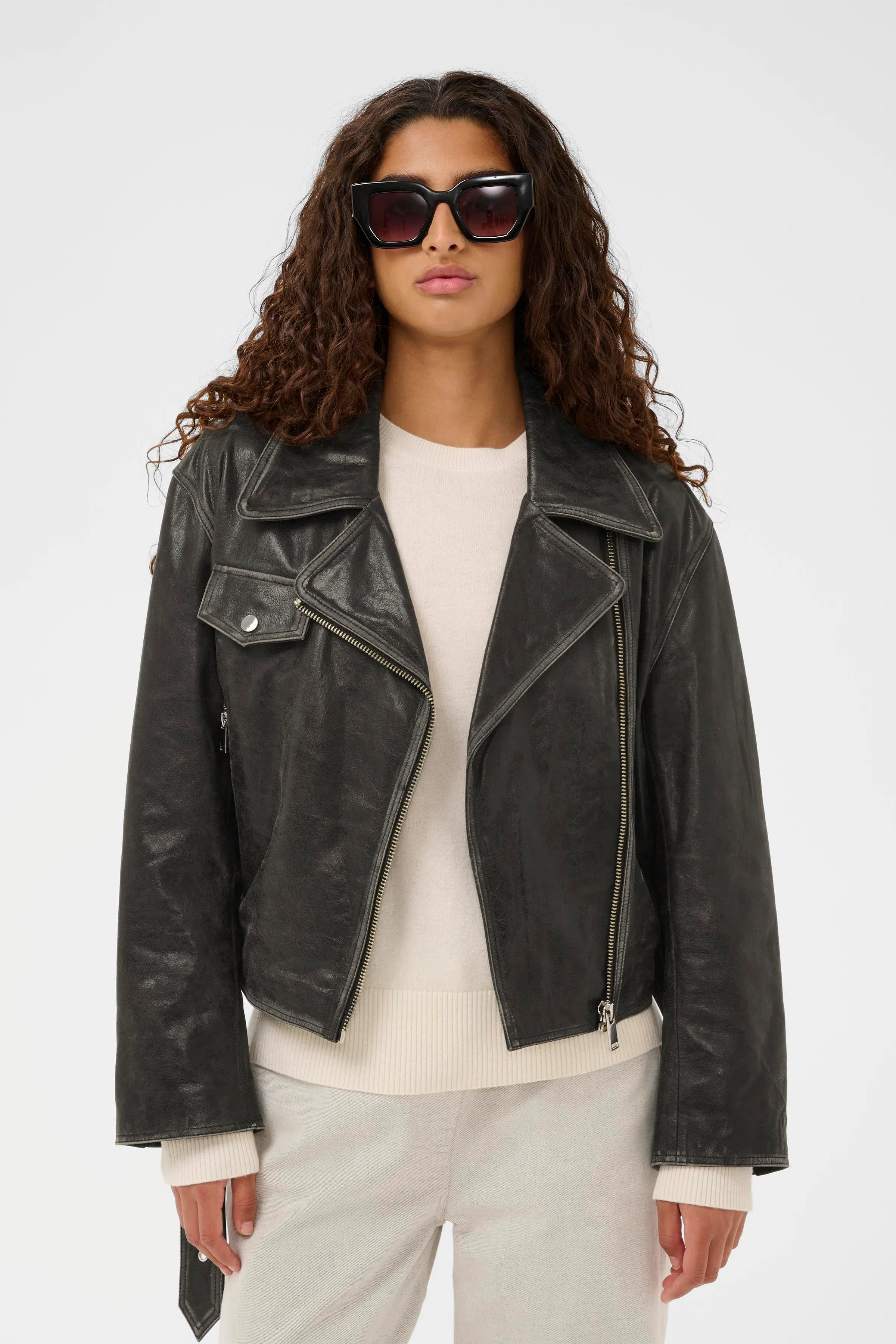 SLPanima Leather jacket LOOKBOOK FRONT 30408829-190000