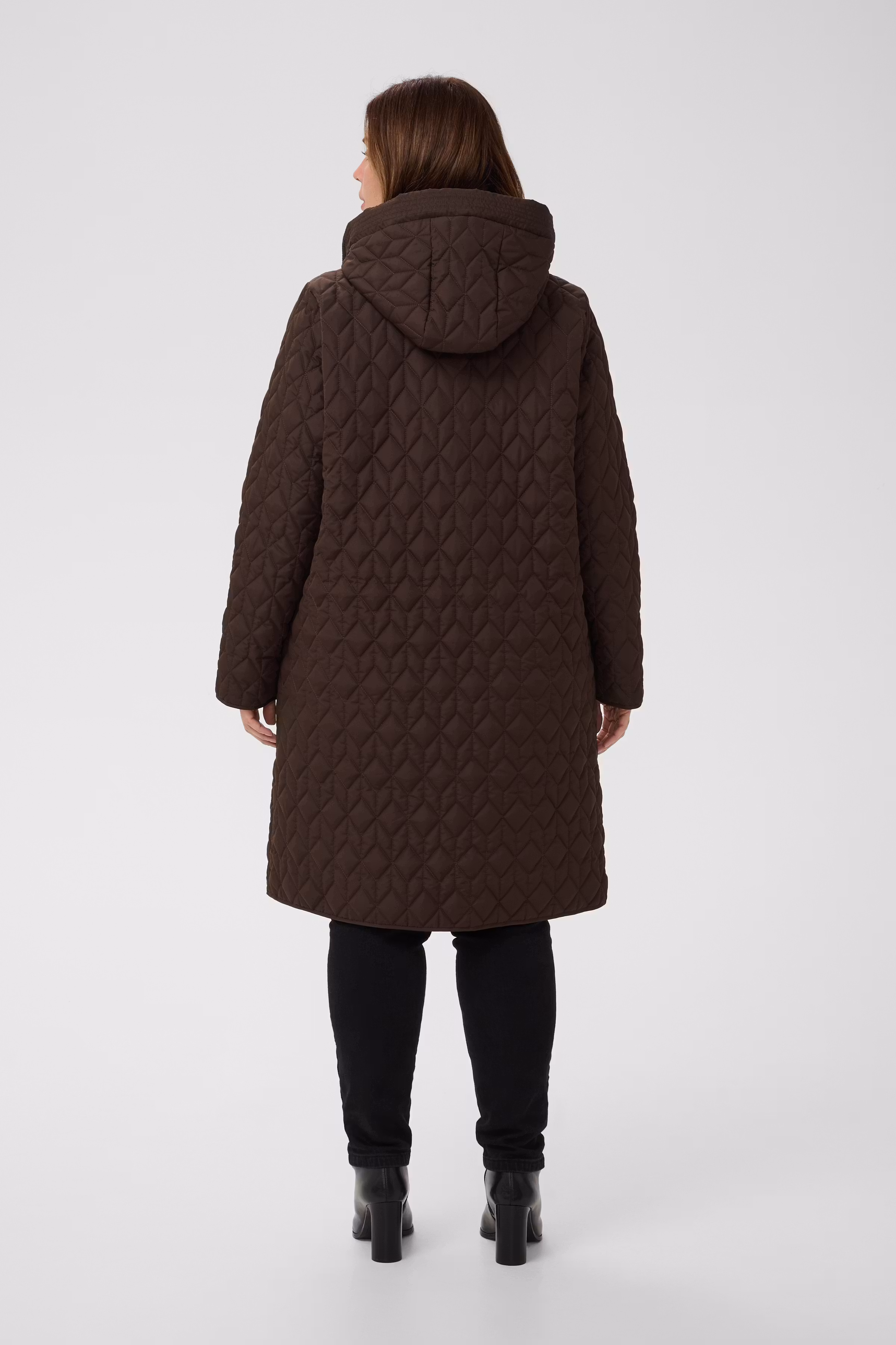 KCleina Outerwear LOOKBOOK BACK 10583971-190915