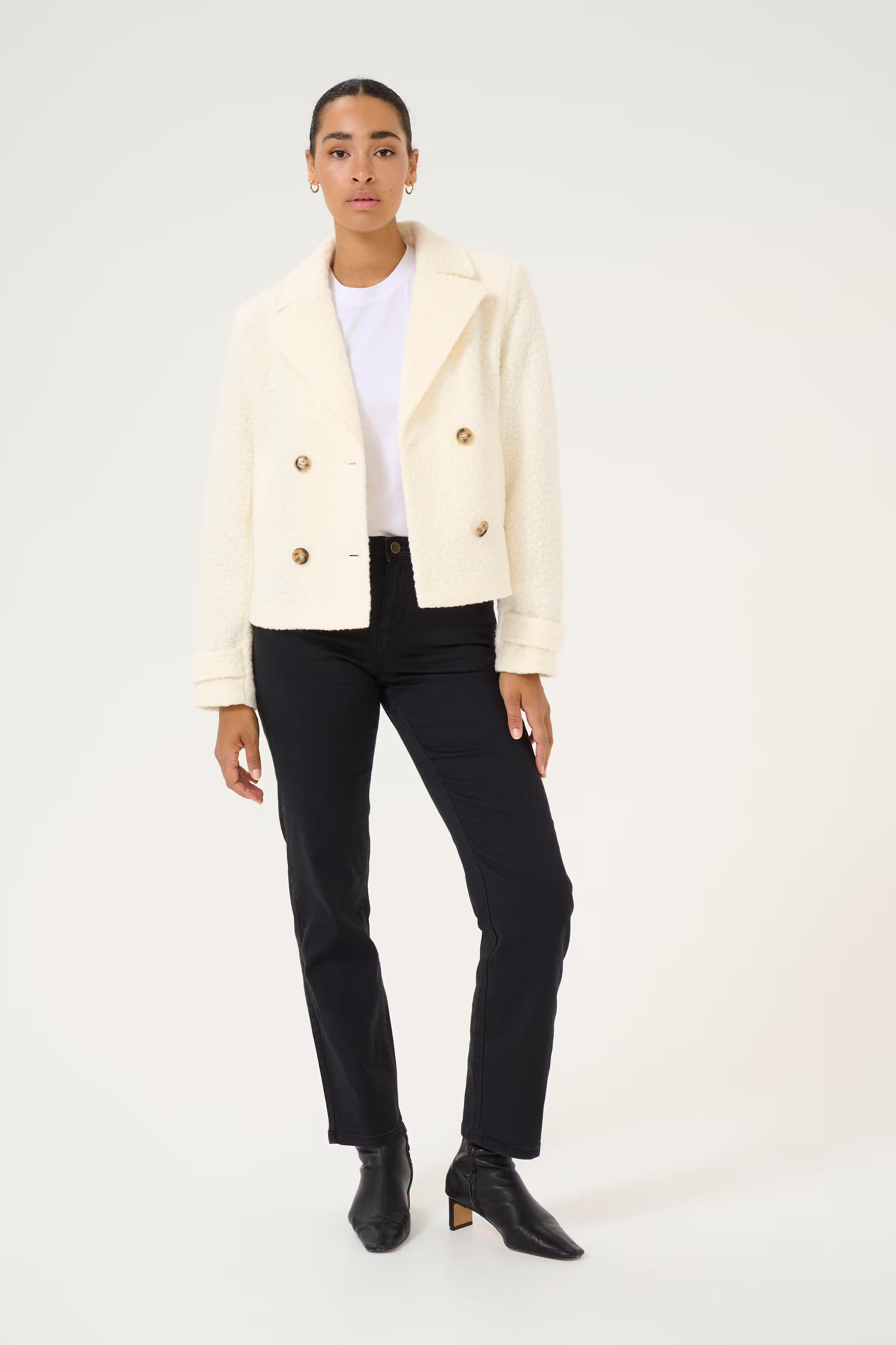 KAanne Kappa LOOKBOOK FRONT 10509486-110602