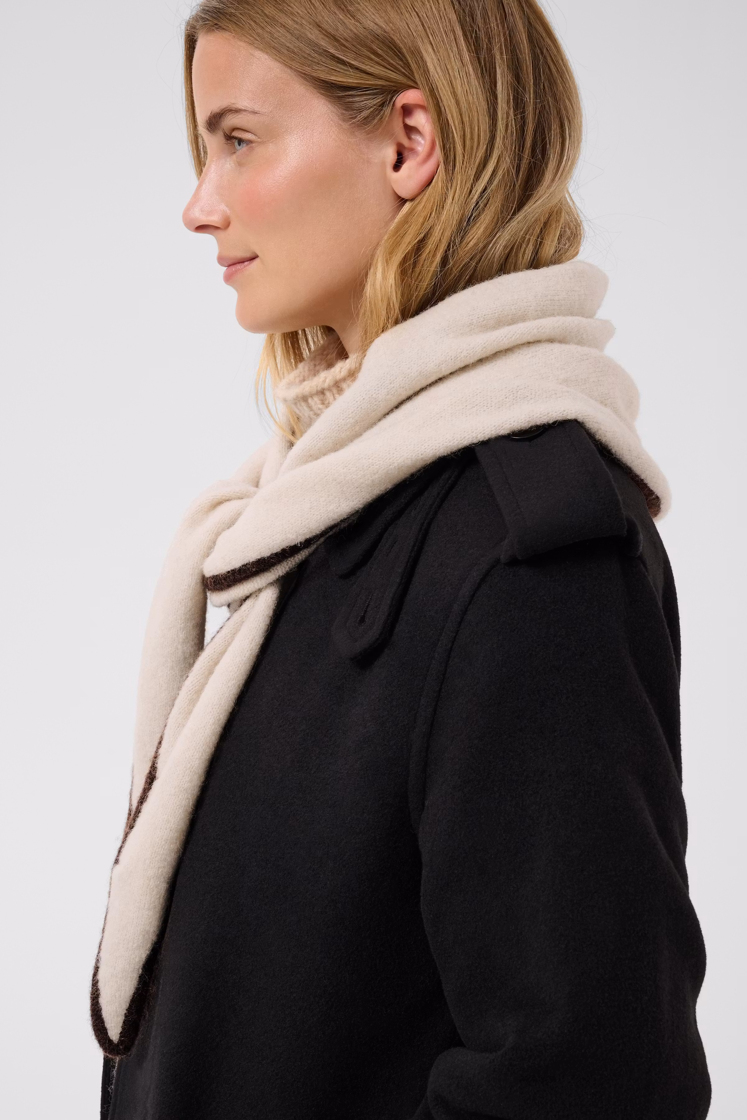 CimyaPW Skjerf LOOKBOOK FRONT 30310882-130400