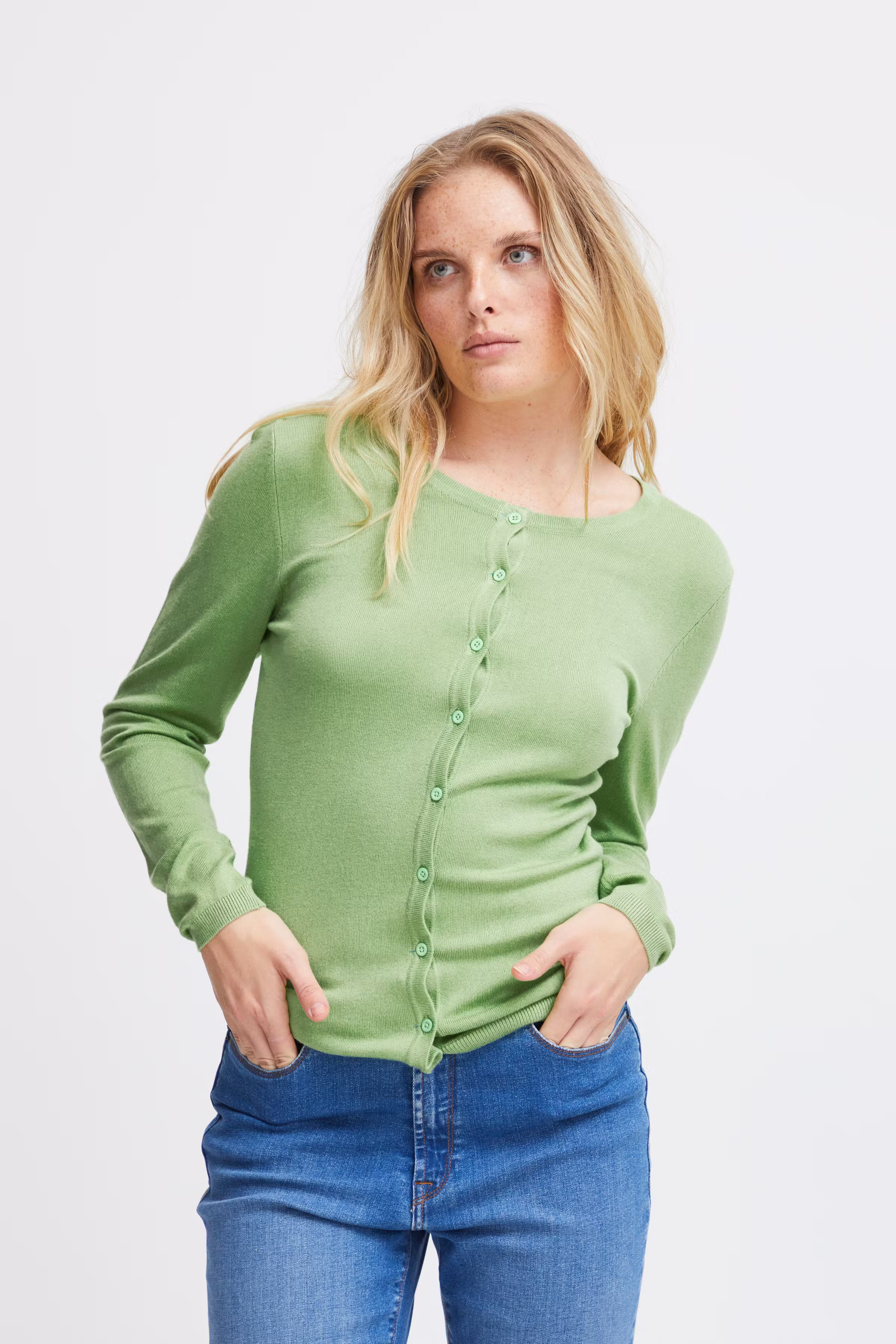 IHMAFA Cadigan/Gilet LOOKBOOK FRONT 103115-156428