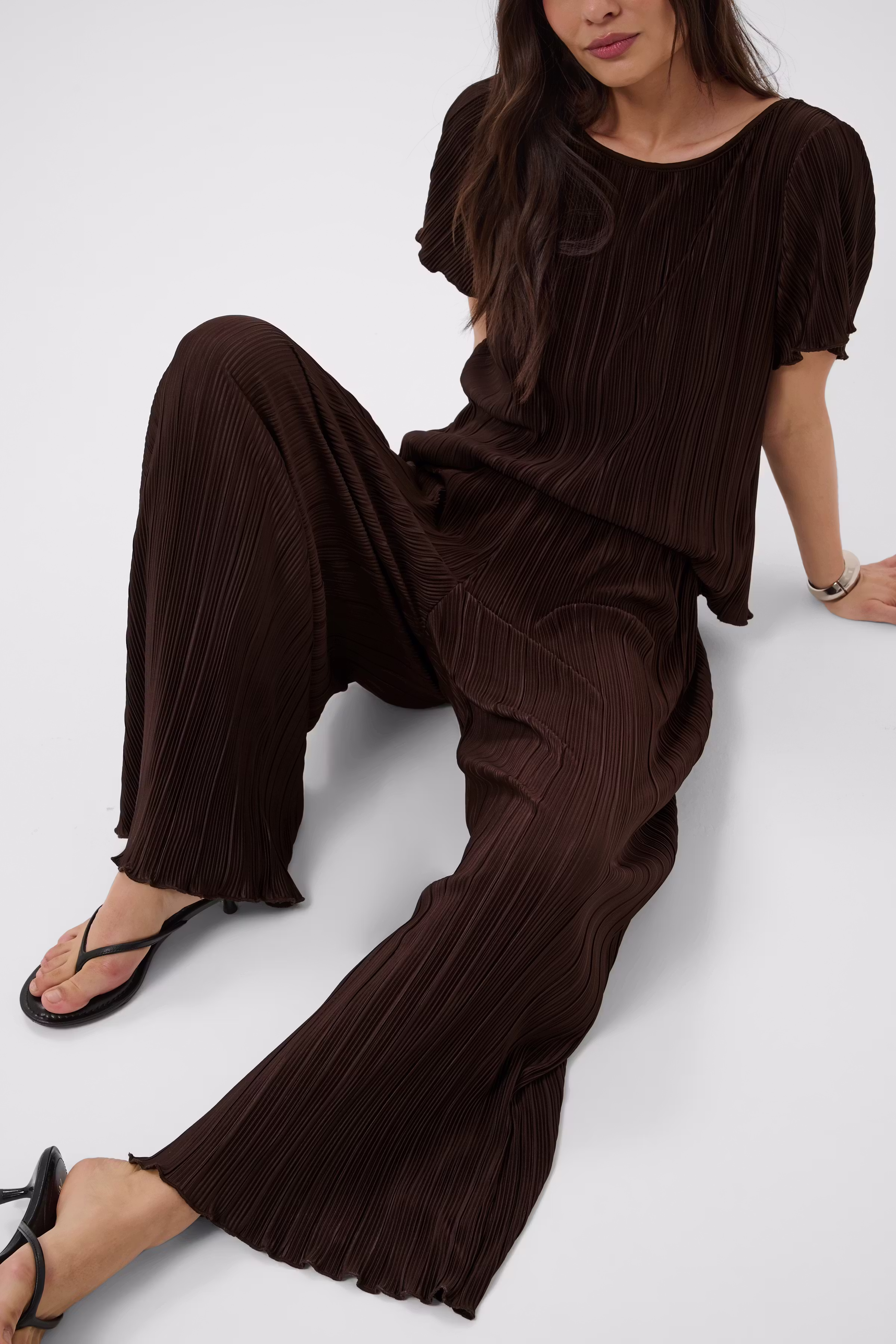 KAines Hose LOOKBOOK DETAIL 10512600-190915