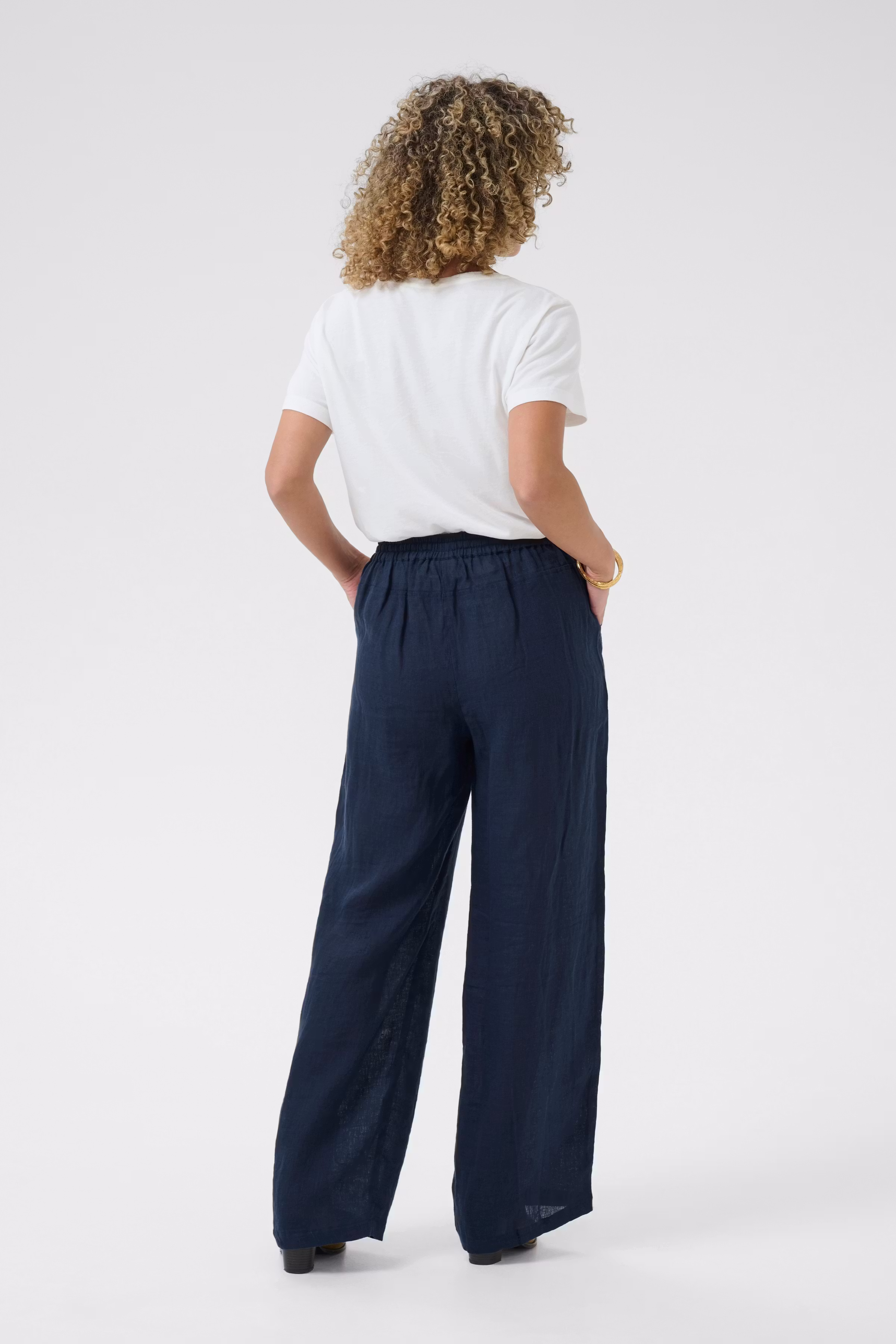 CRBellis Linen trousers LOOKBOOK BACK 10611574-194024