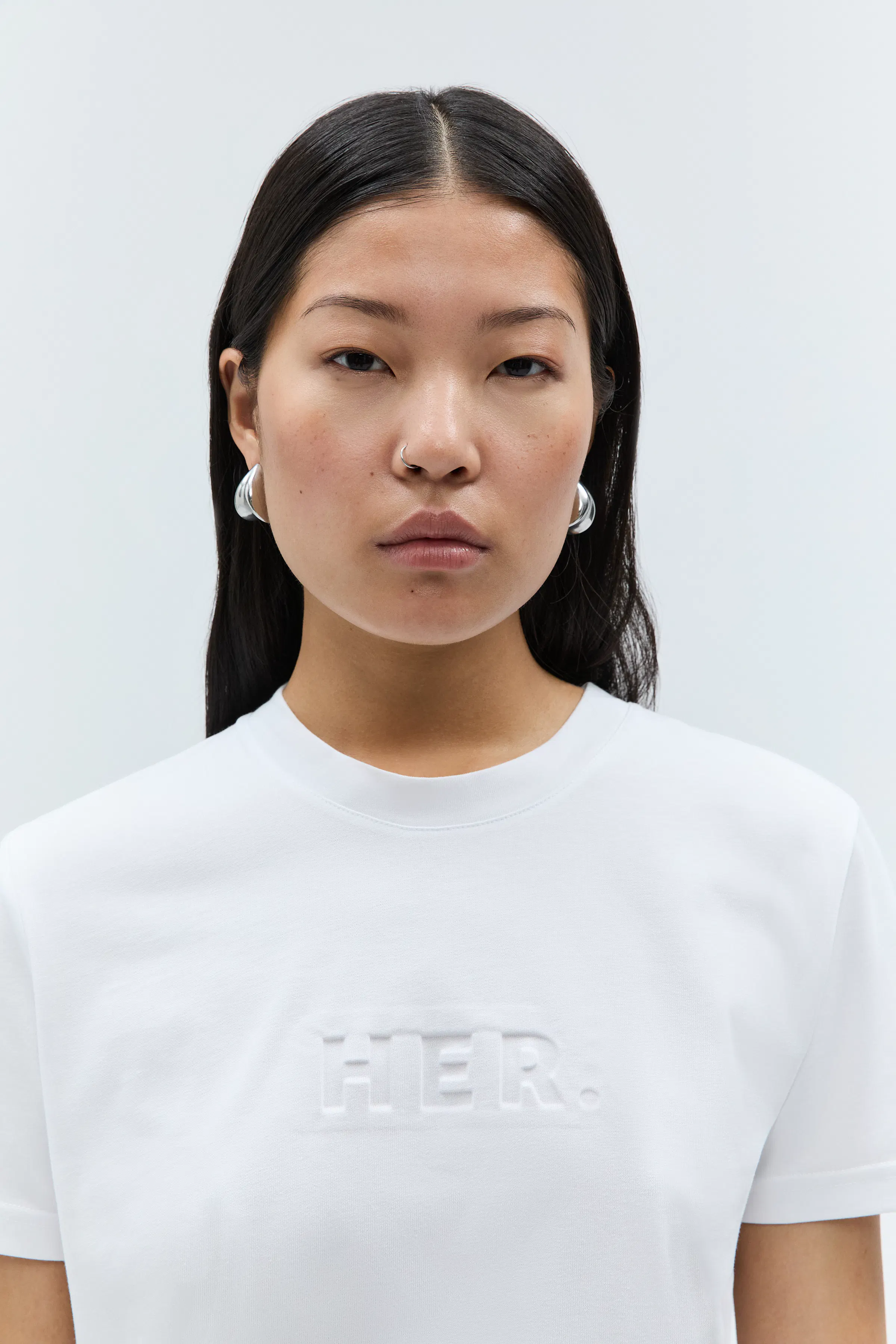 IOFenix T-shirt LOOKBOOK FRONT 30600791-WH001