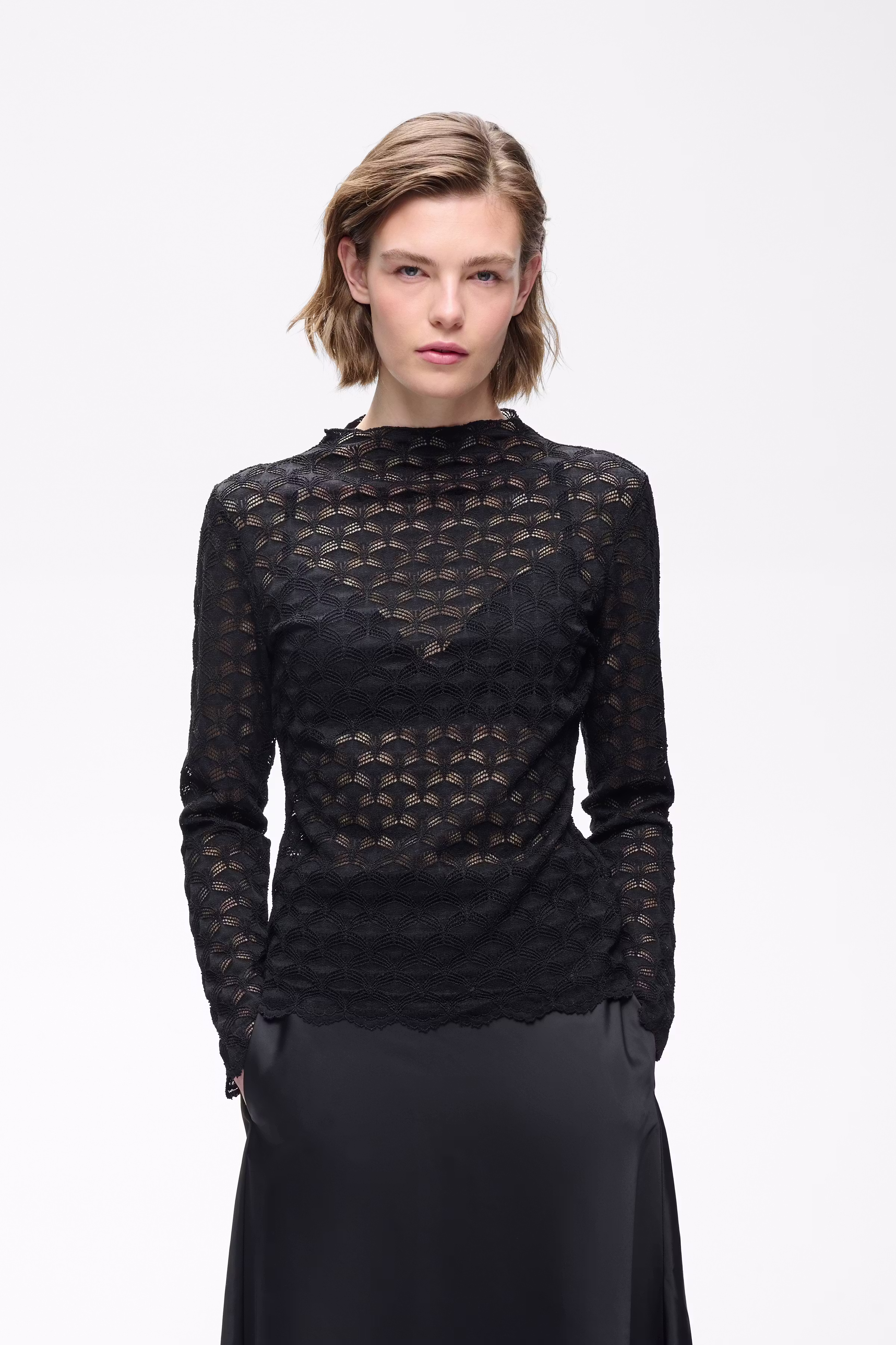 TullaIW T-shirt LOOKBOOK FRONT 30111334-194008