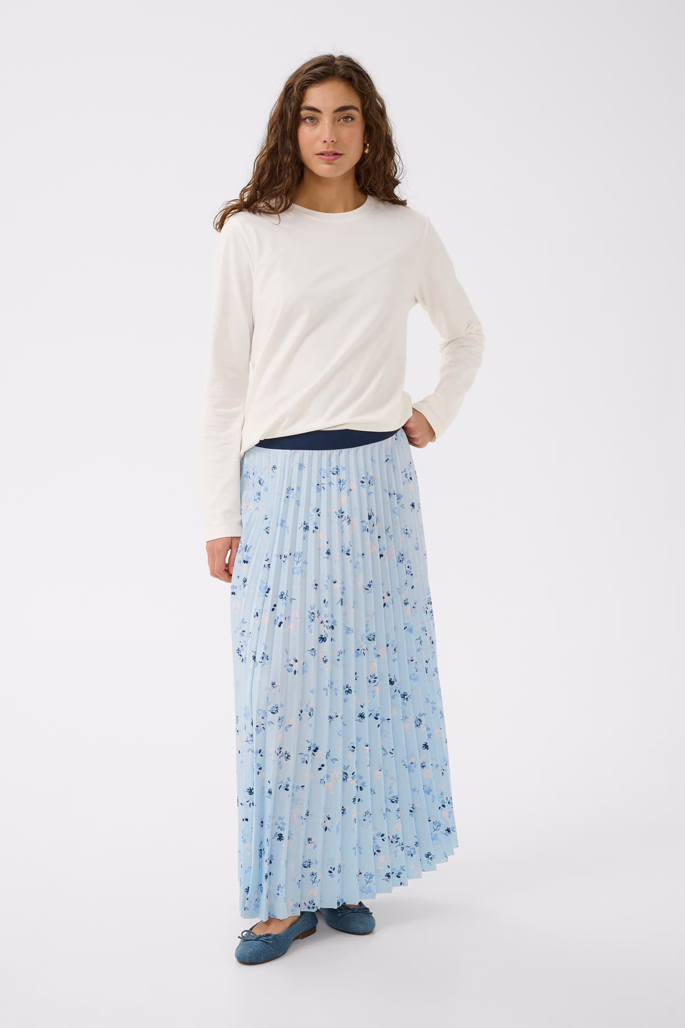 CUviana Kjol LOOKBOOK FRONT 50113617-109628