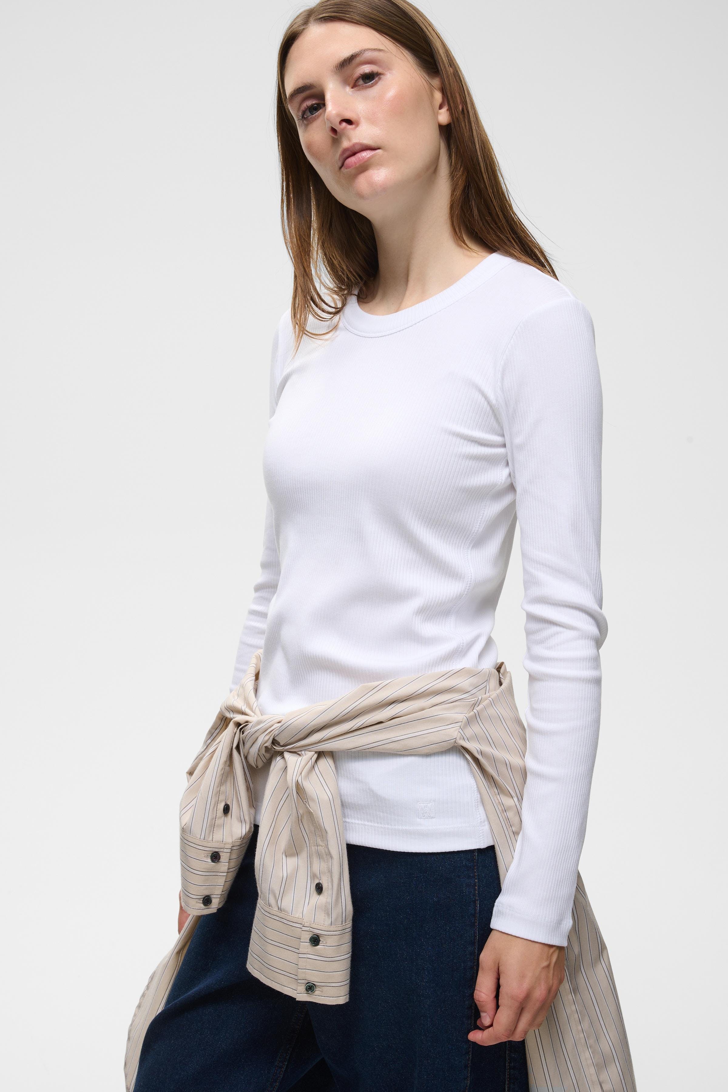 DagnaIW T-shirt LOOKBOOK DETAIL 30106649-300001