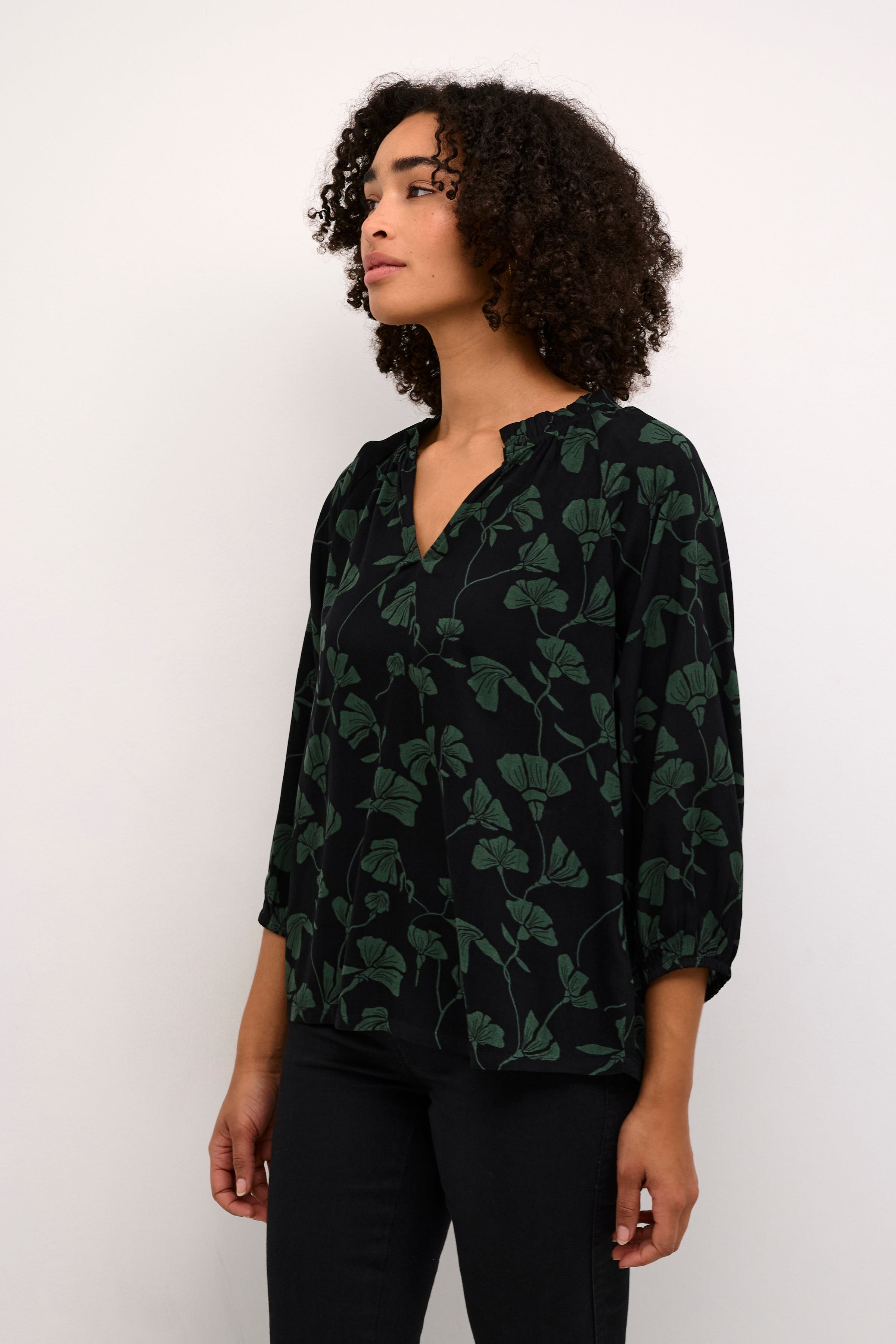 KAsigrid Blus LOOKBOOK FRONT 10508756-106840