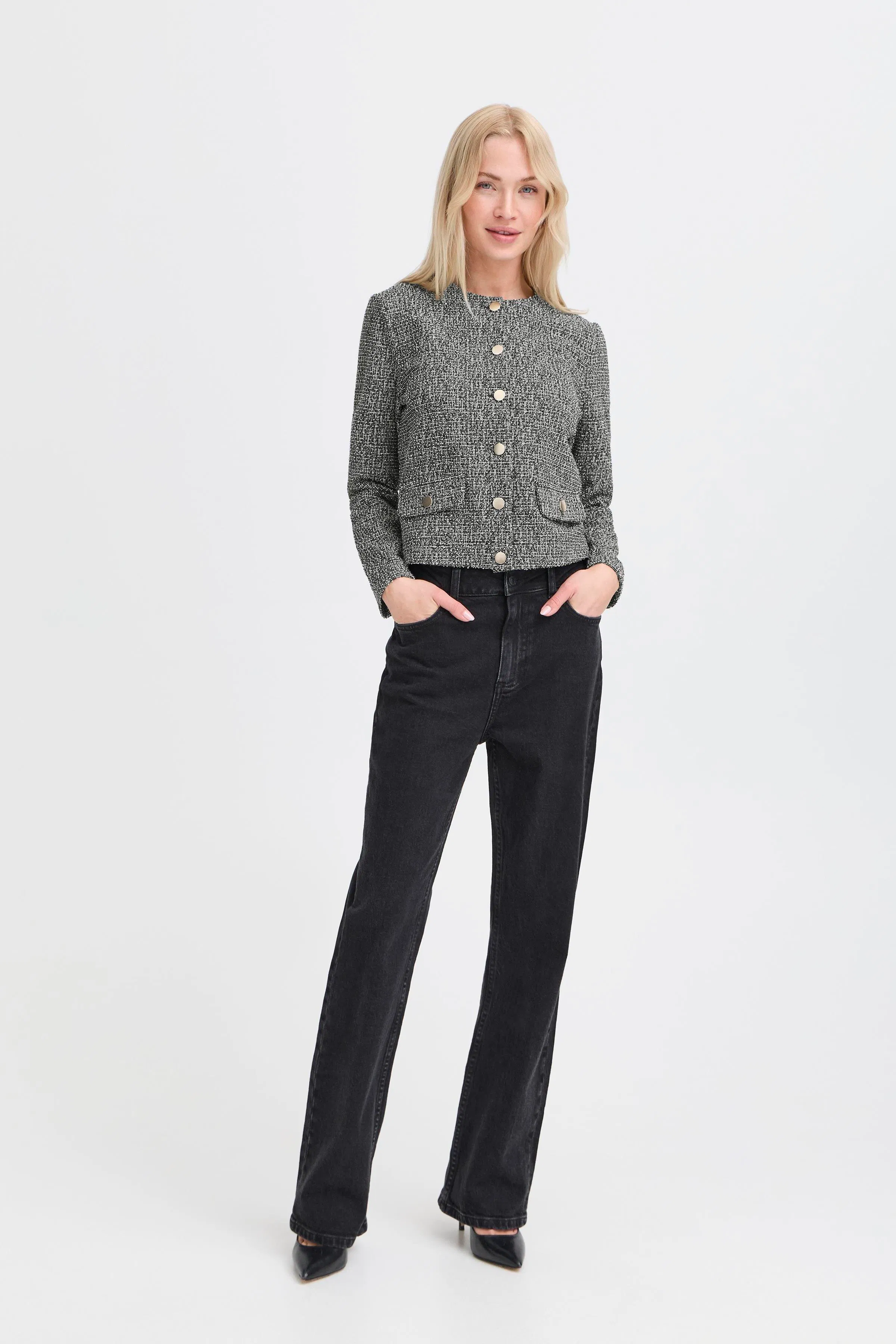 BYROWAN Blazer LOOKBOOK FRONT 20818045-900001803