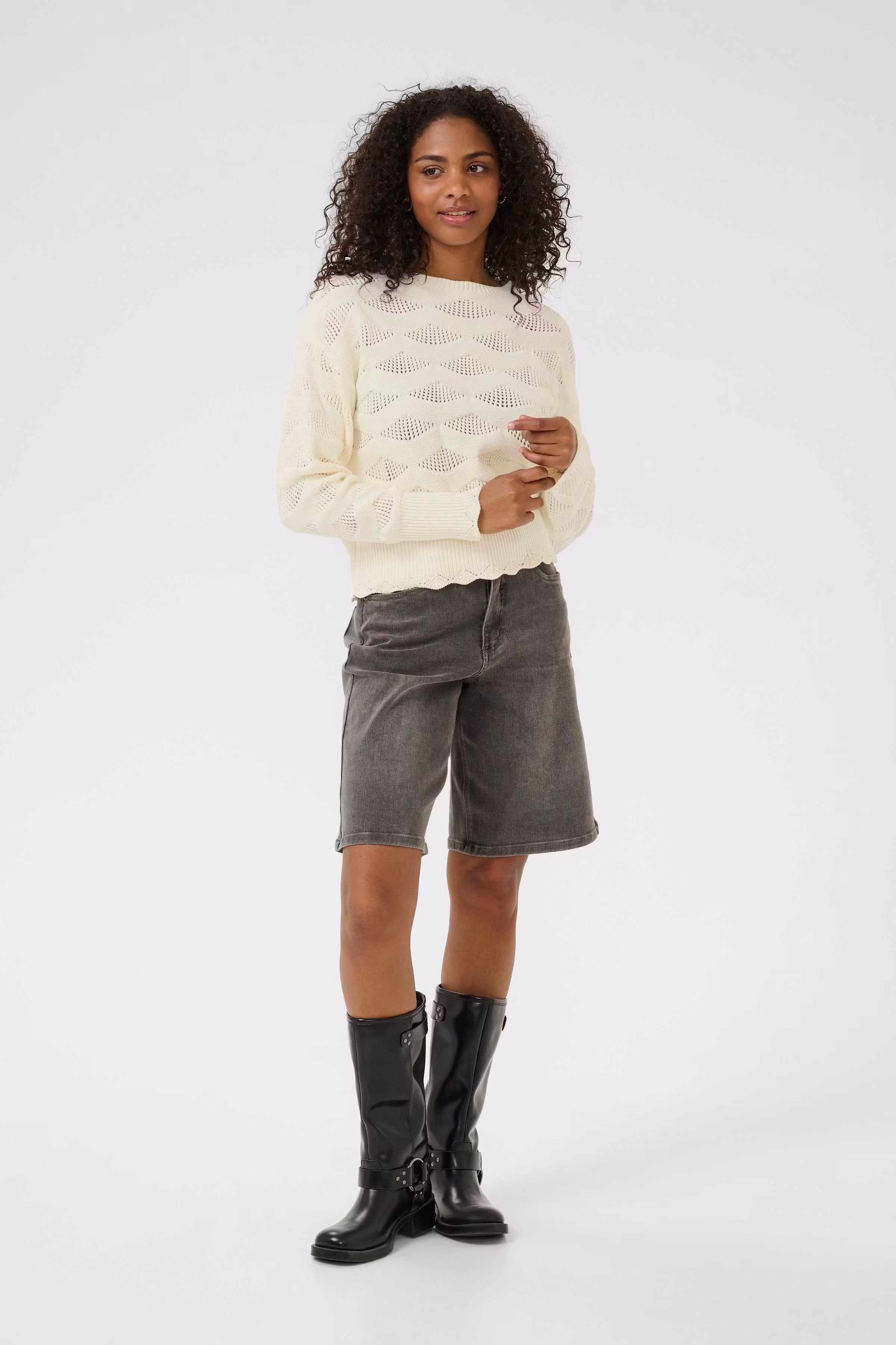 KAroxie Pullover LOOKBOOK FRONT 10510258-110602