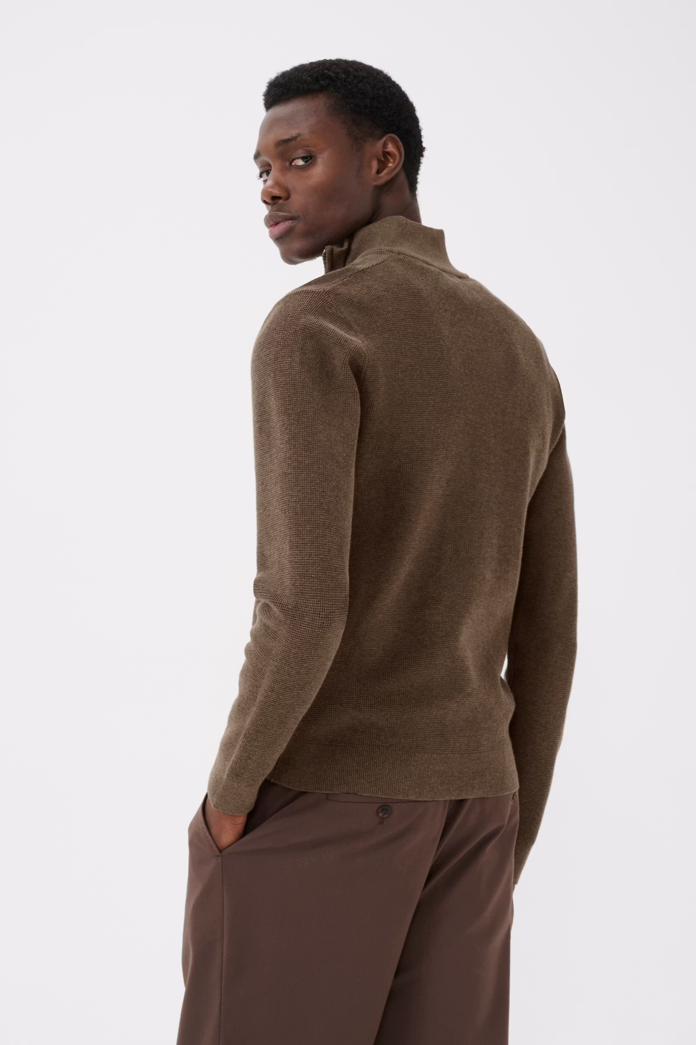 MAlagoon Half-Zip Pullover LOOKBOOK BACK 30207192-1908081