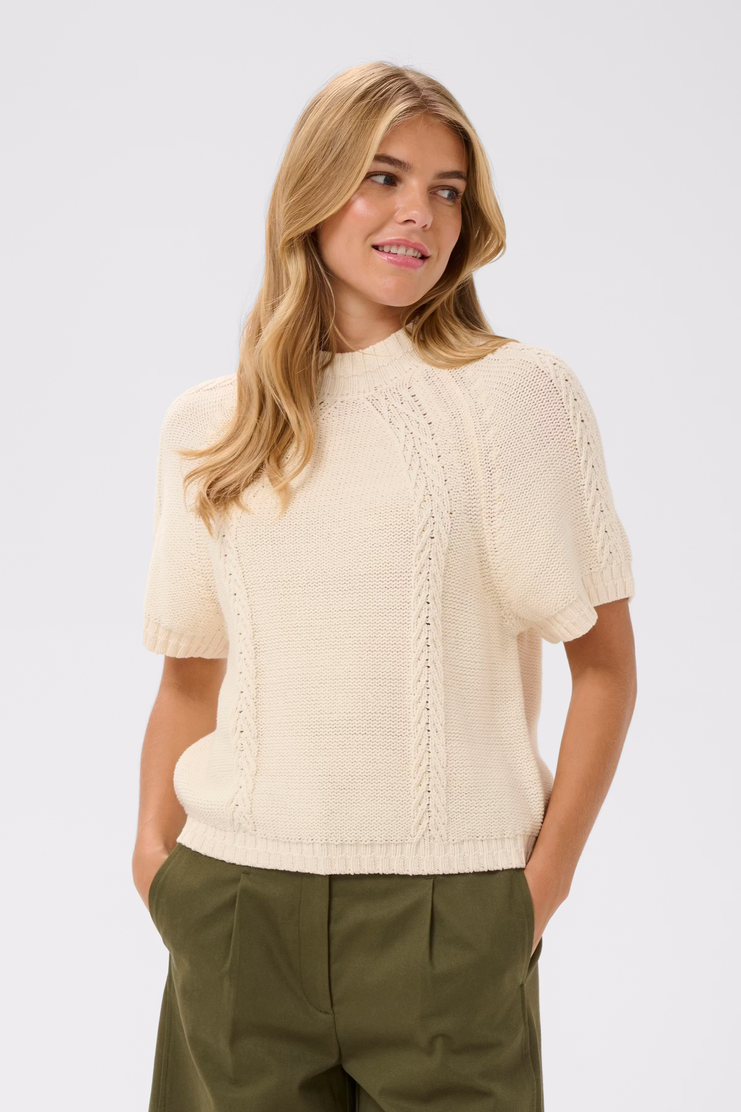 RiverSZ Pullover LOOKBOOK FRONT 30515039-110907
