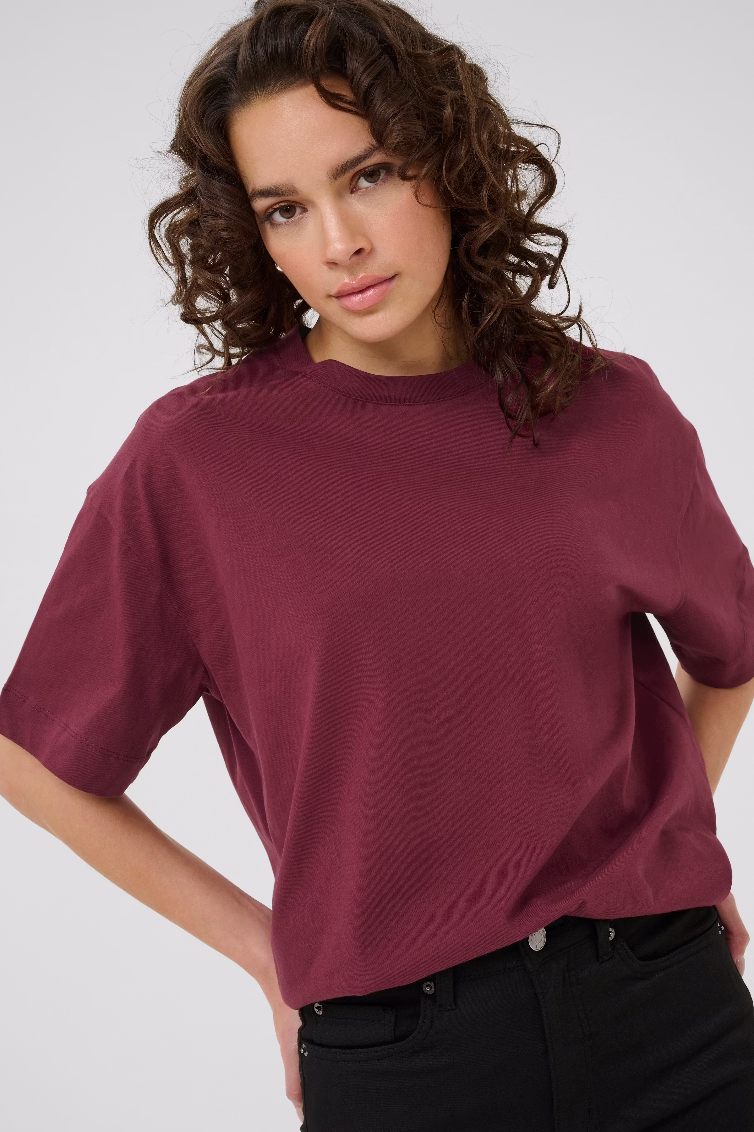 KAtomina T-shirt LOOKBOOK DETAIL 10509743-191528