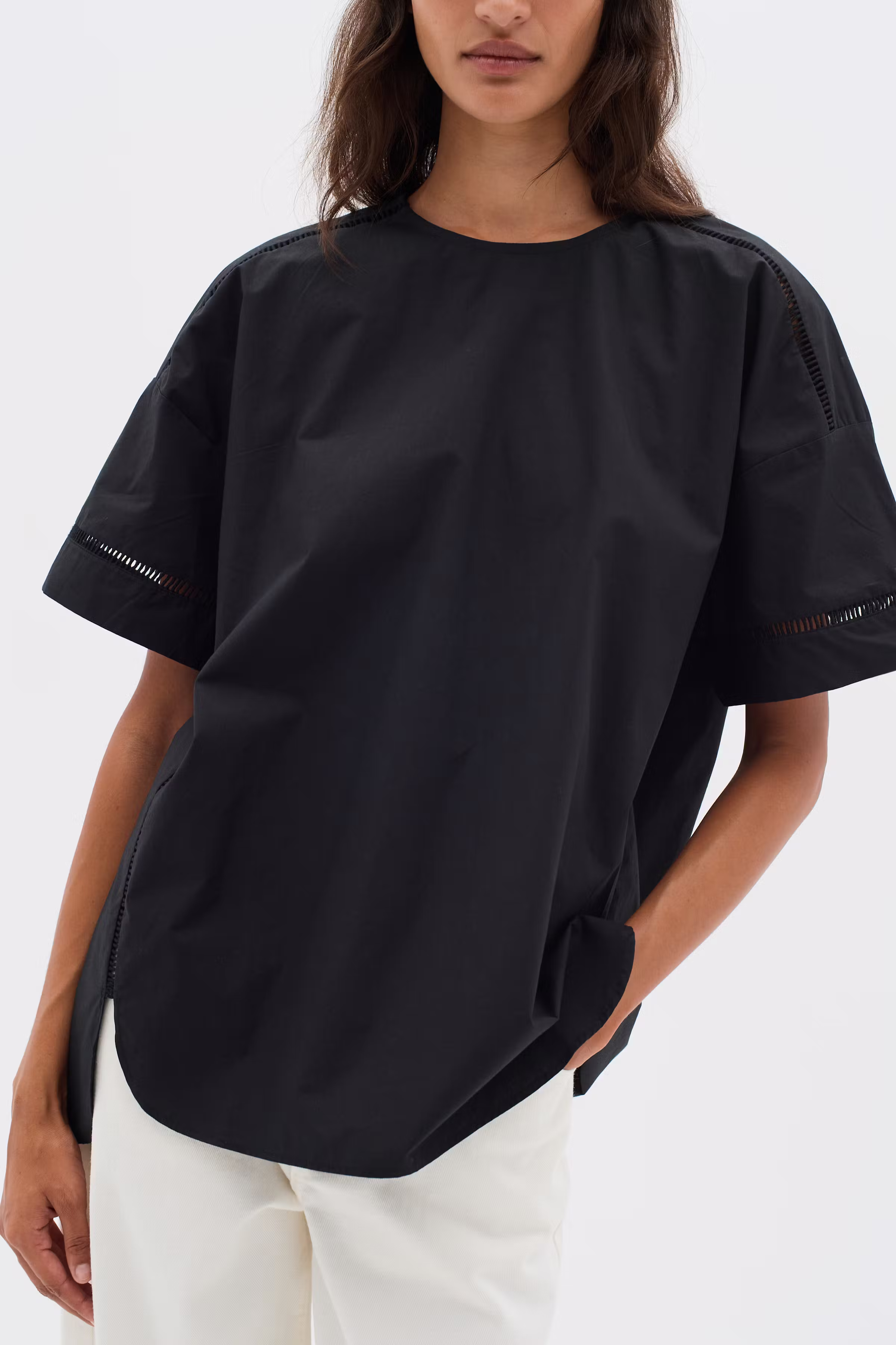 FurlaIW Top LOOKBOOK FRONT 30110406-194008